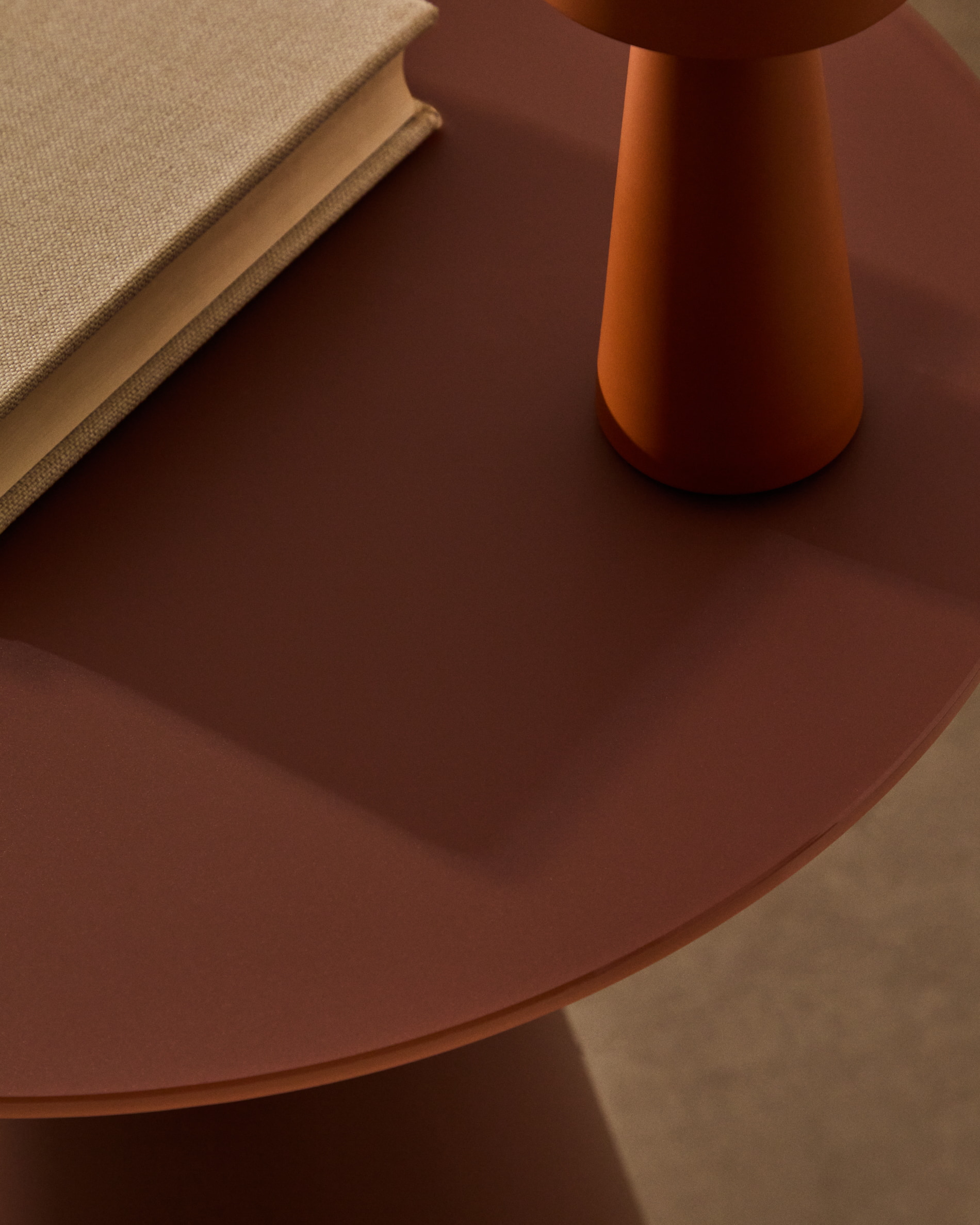 Kave Home Ronde Bijzettafel 'Wilshire' 50cm, kleur Terracotta