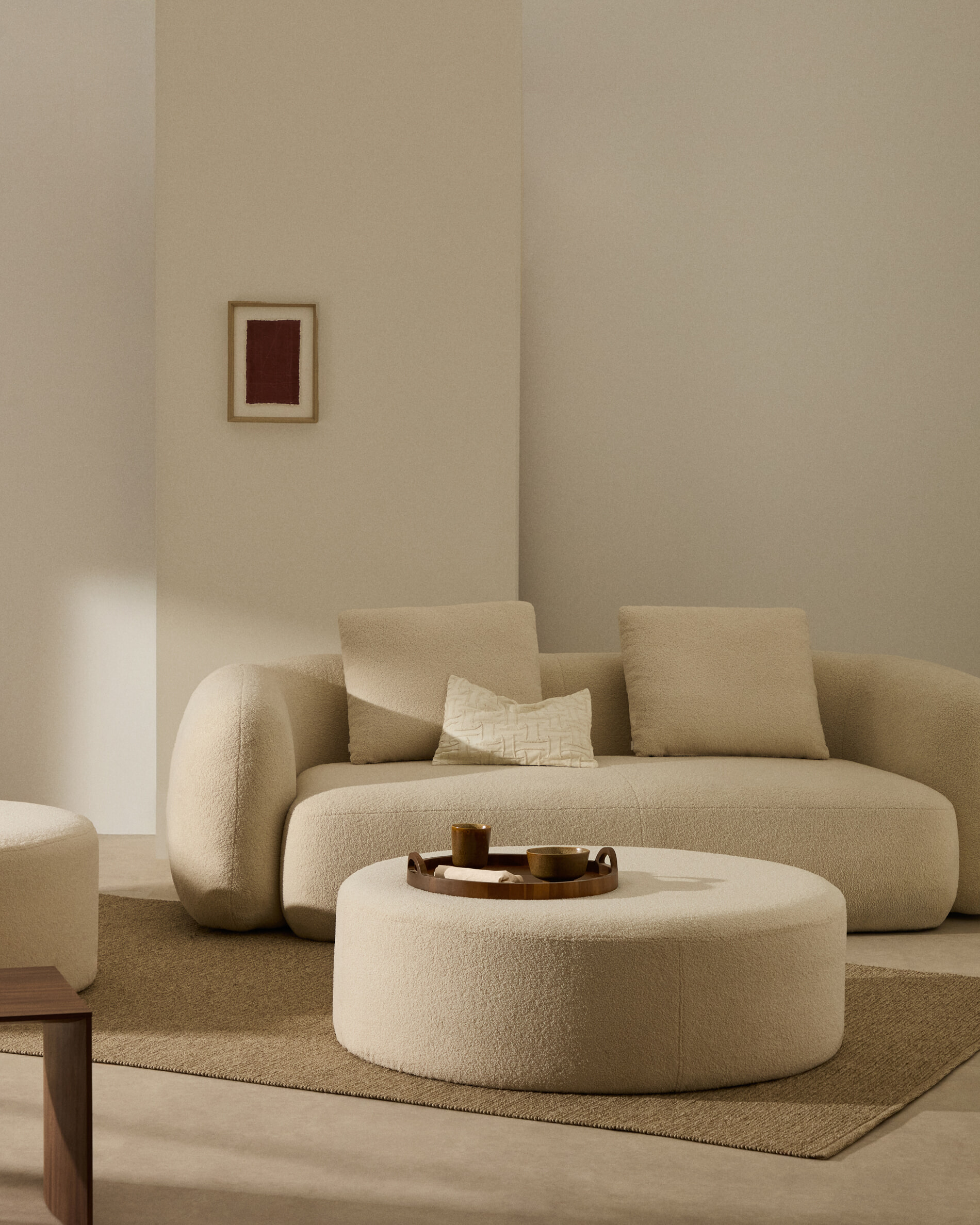 Kave Home Poef 'Kaeli' Bouclé, 120cm, kleur Ecru