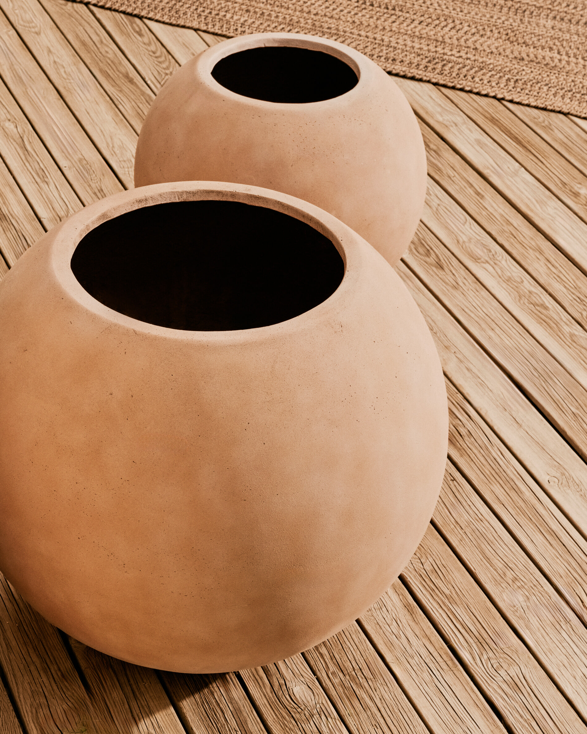 Kave Home Plantenpot 'Solna' Terracotta look, Ø66cm