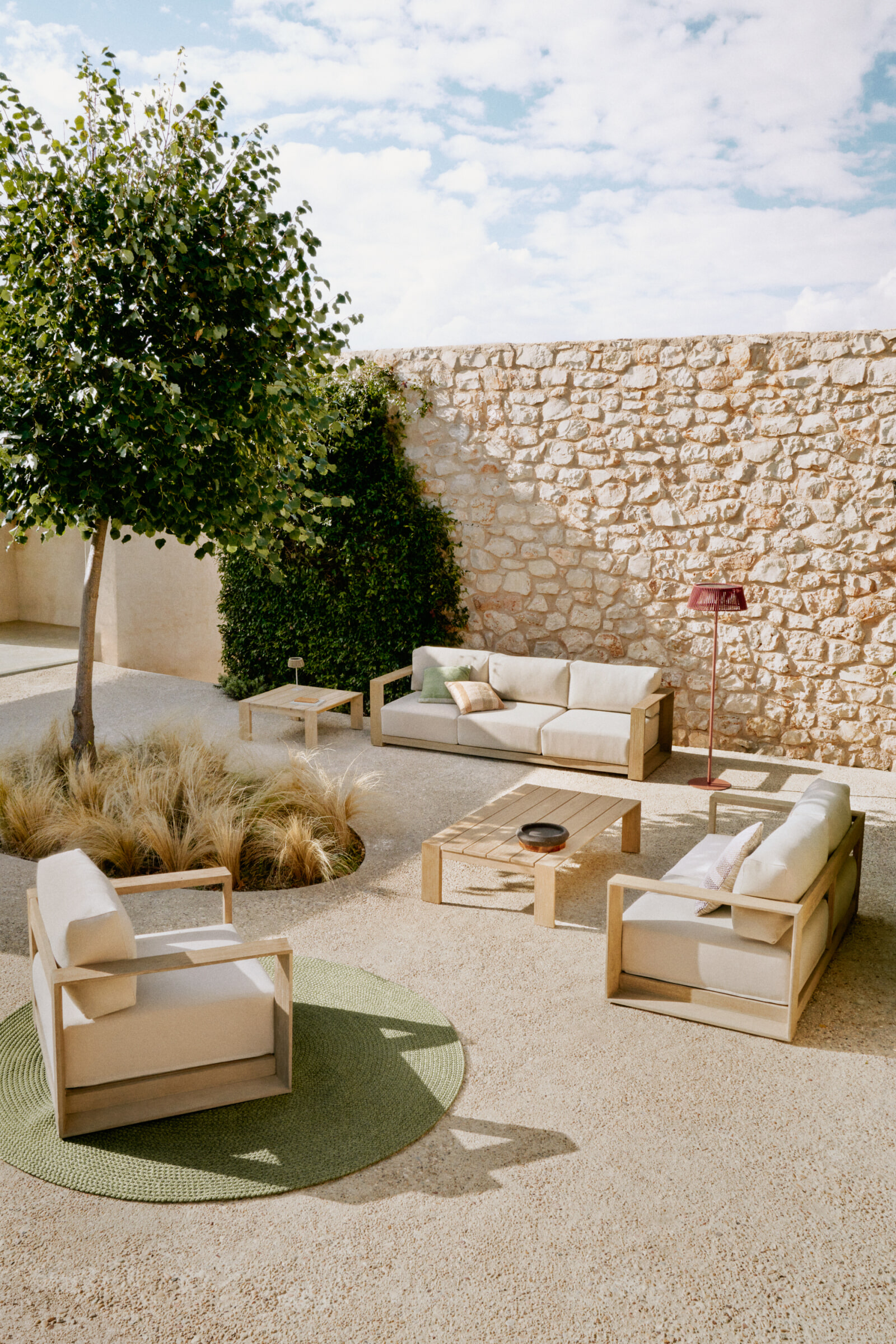 Kave Home 2-zits Loungebank 'Ambra' Acaciahout