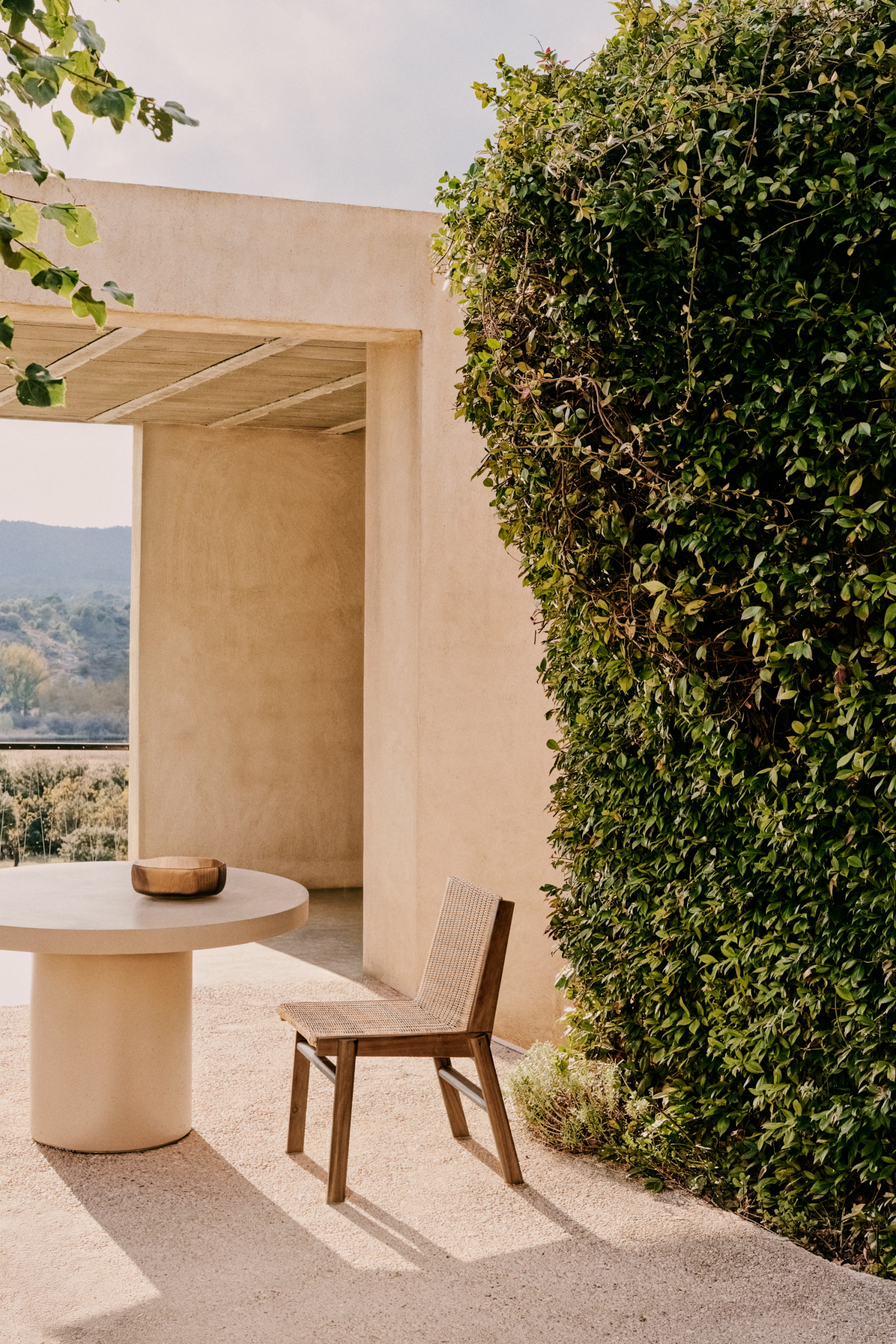 Kave Home Tuinstoel 'Itani' Acaciahout en rattan