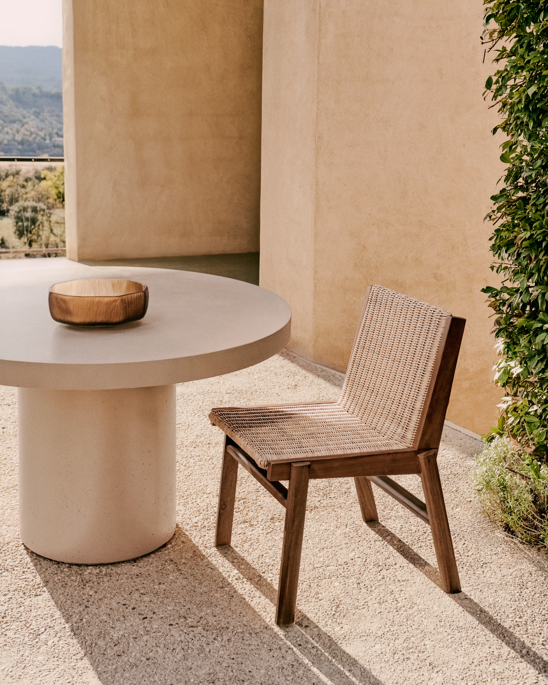 Kave Home Tuinstoel 'Itani' Acaciahout en rattan