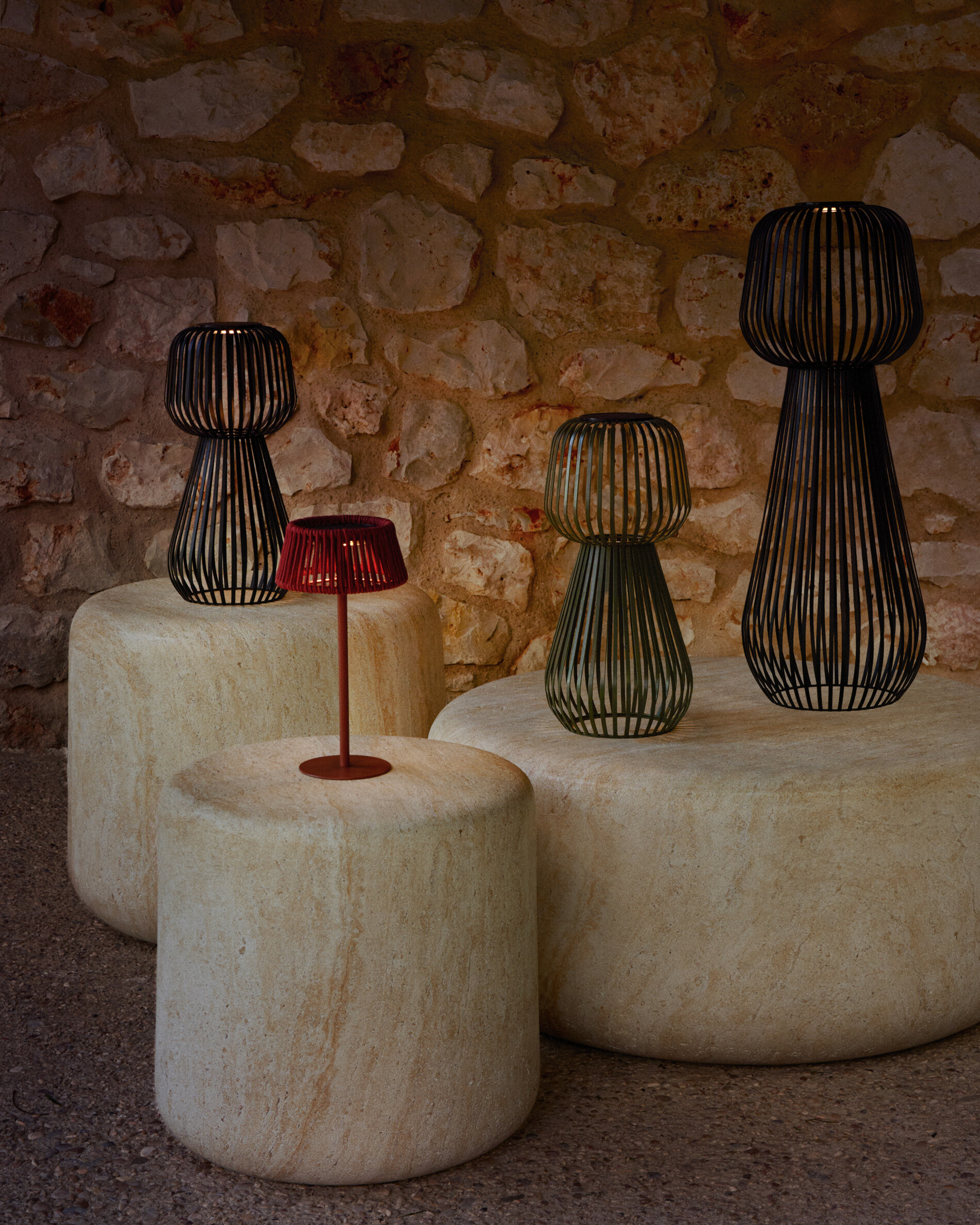Kave Home Tafellamp 'Reiba' Op zonne-energie, kleur Donkergroen