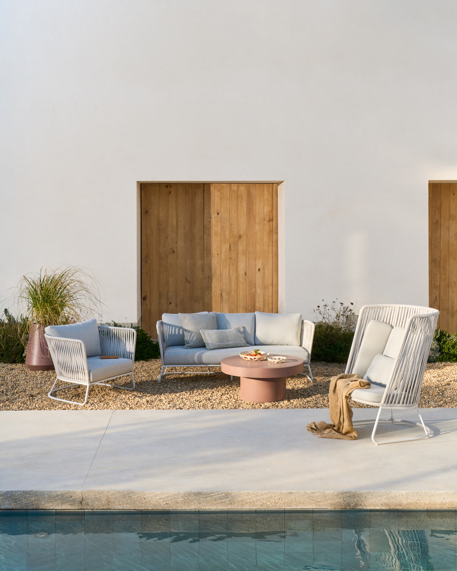 Kave Home Ronde Salontafel 'Aiguablava' Beton, 66cm, kleur Terracotta