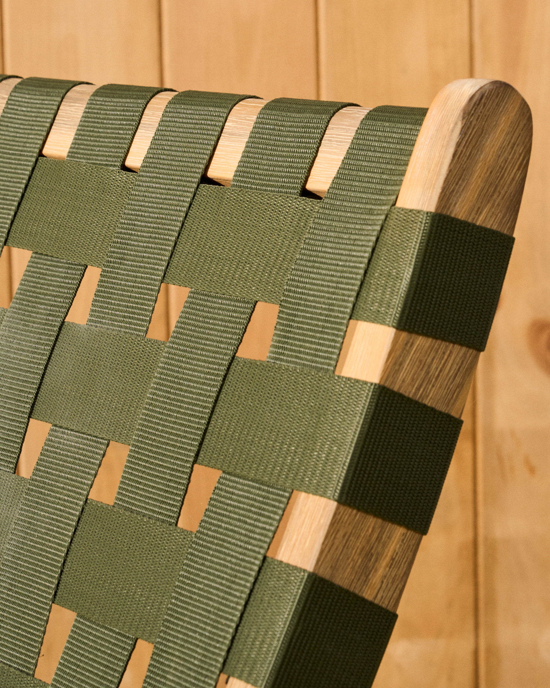 Kave Home Fauteuil 'Chabeli' Acaciahout, kleur Donkergroen