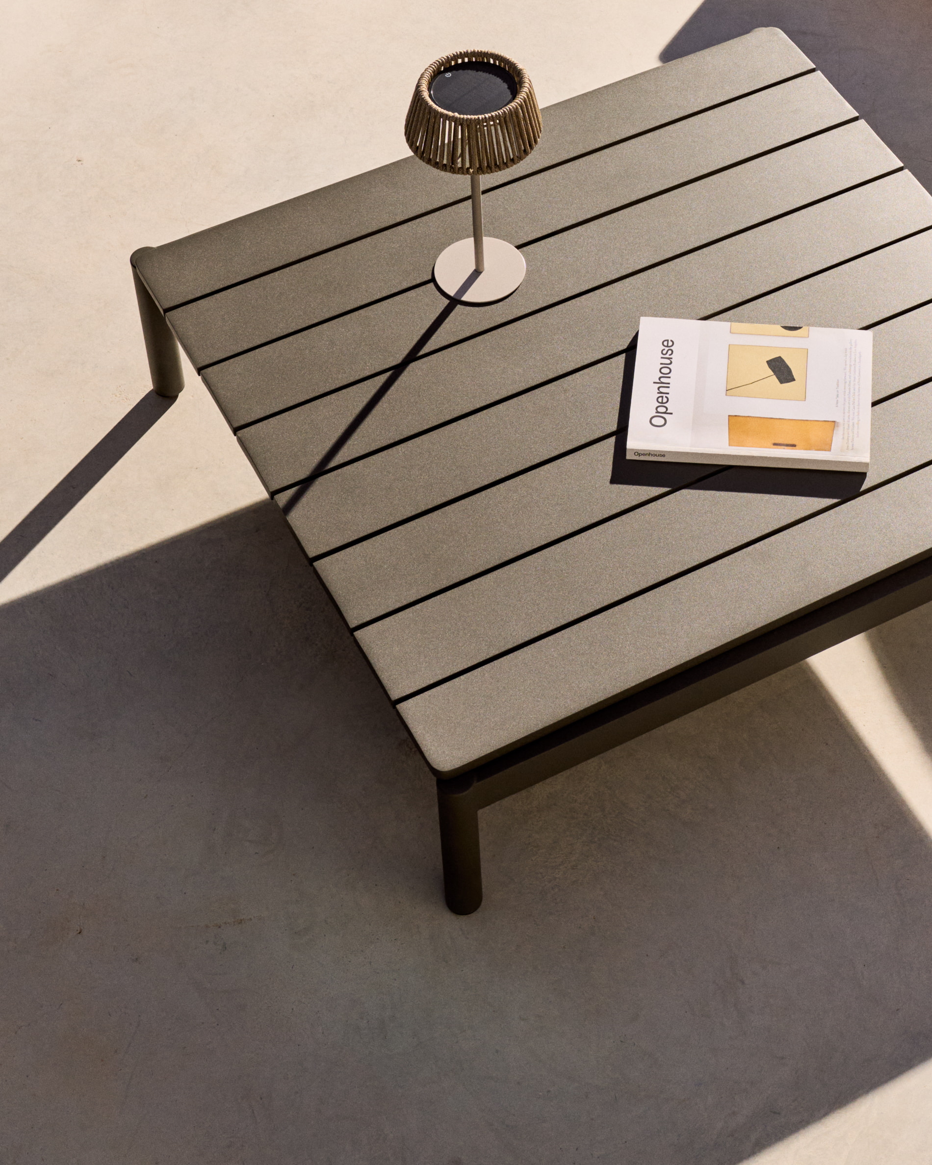 Kave Home Outdoor Salontafel 'Sorells' 89 x 91cm, kleur Donkergroen