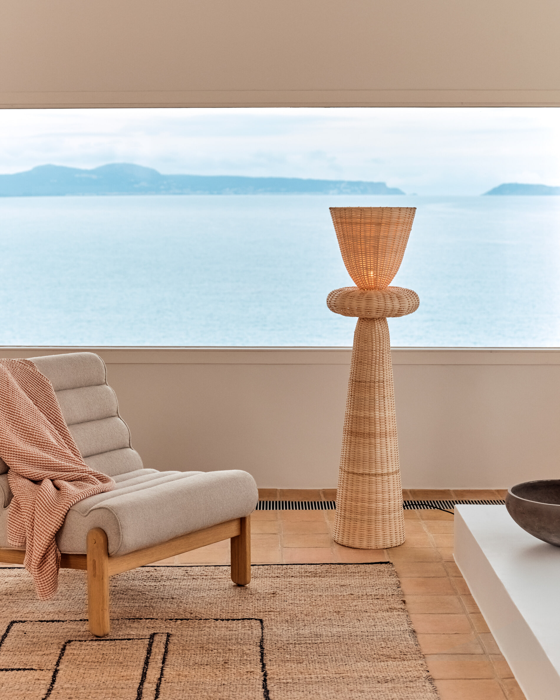 Kave Home Vloerlamp 'Neuda' Rotan