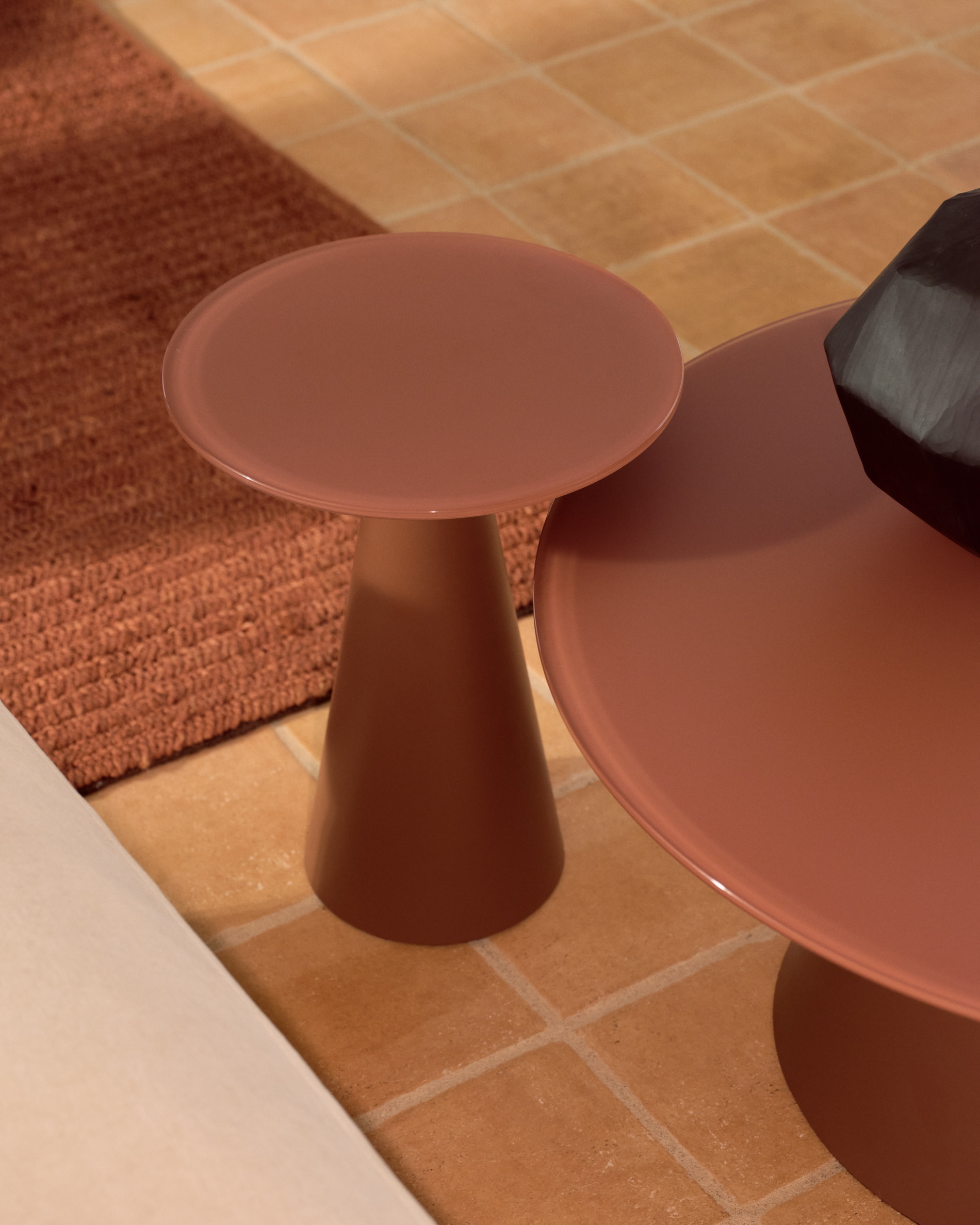 Kave Home Ronde Salontafel 'Wilshire' 80cm, kleur Terracotta