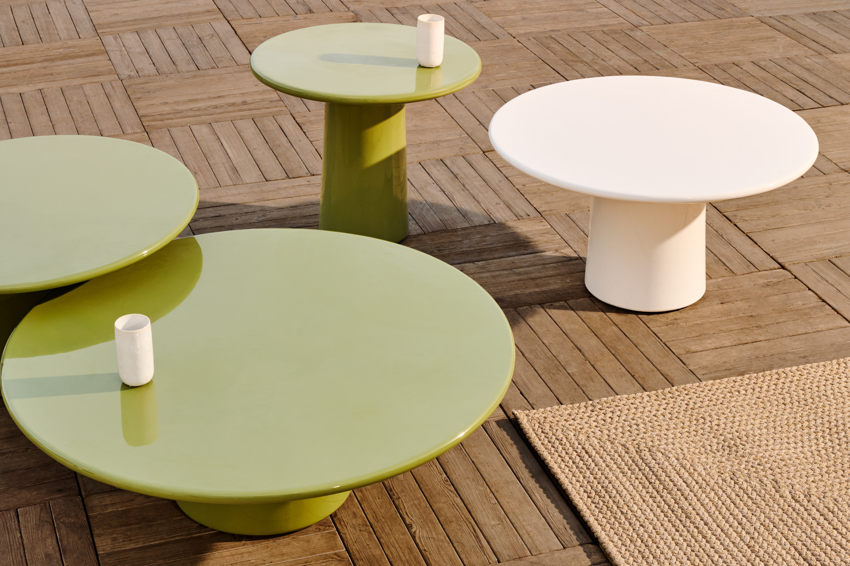 Kave Home Ronde Bijzettafel 'Albanella' Cement, 65cm, kleur Groen