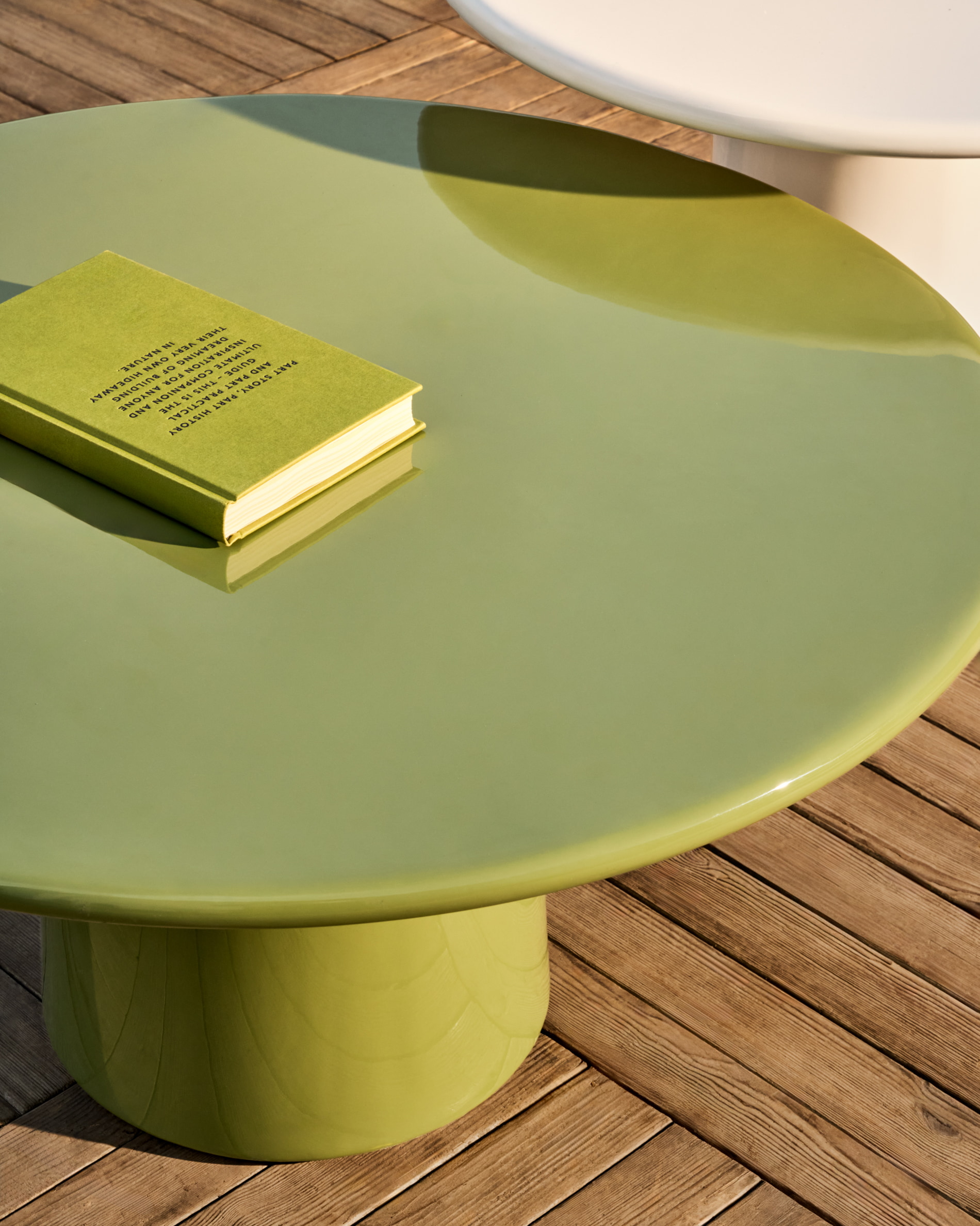 Kave Home Ronde Salontafel 'Albanella' Cement, 85cm, kleur Groen
