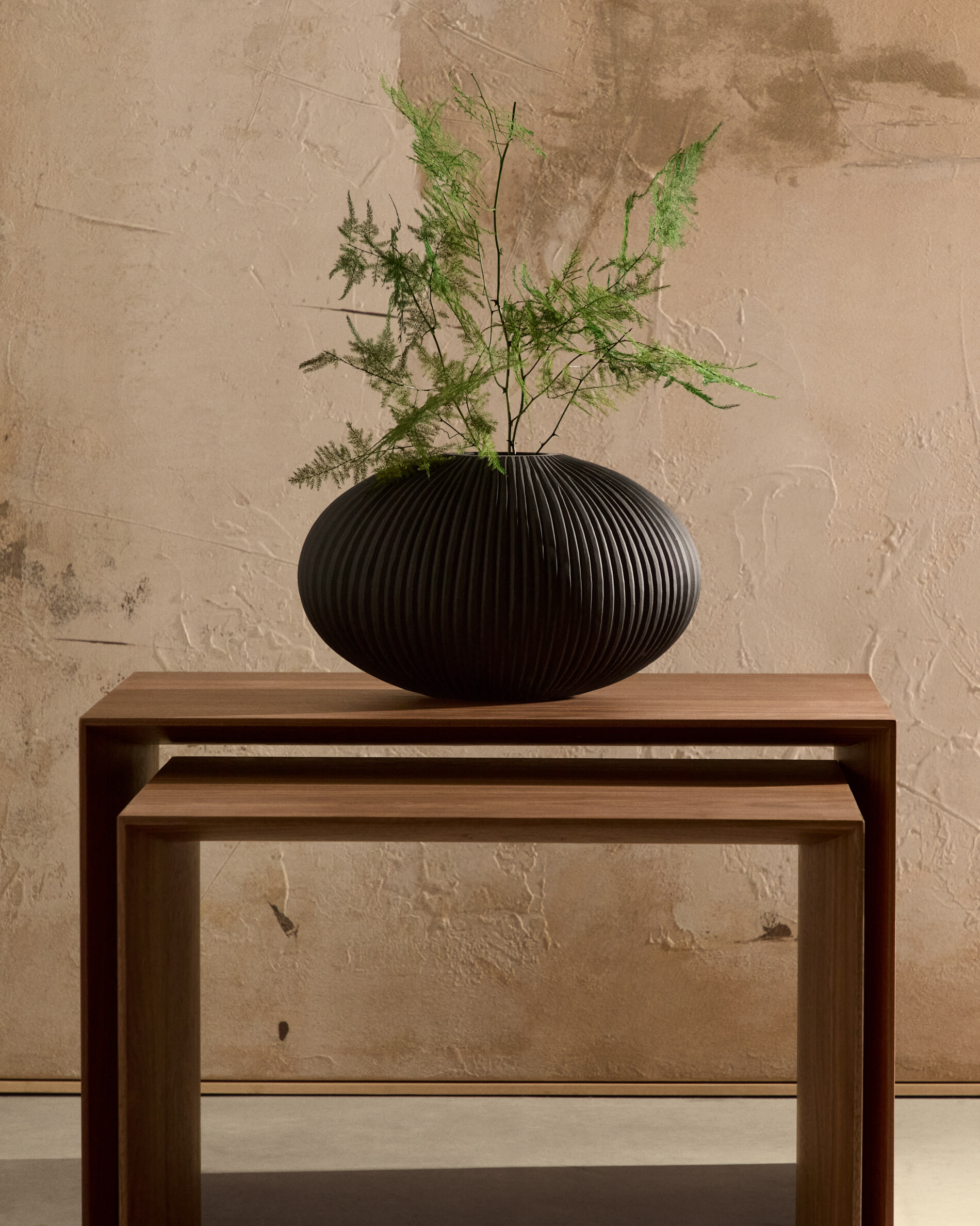 Kave Home Bijzettafel 'Litto' Walnoot, Set van 3 stuks, kleur Bruin