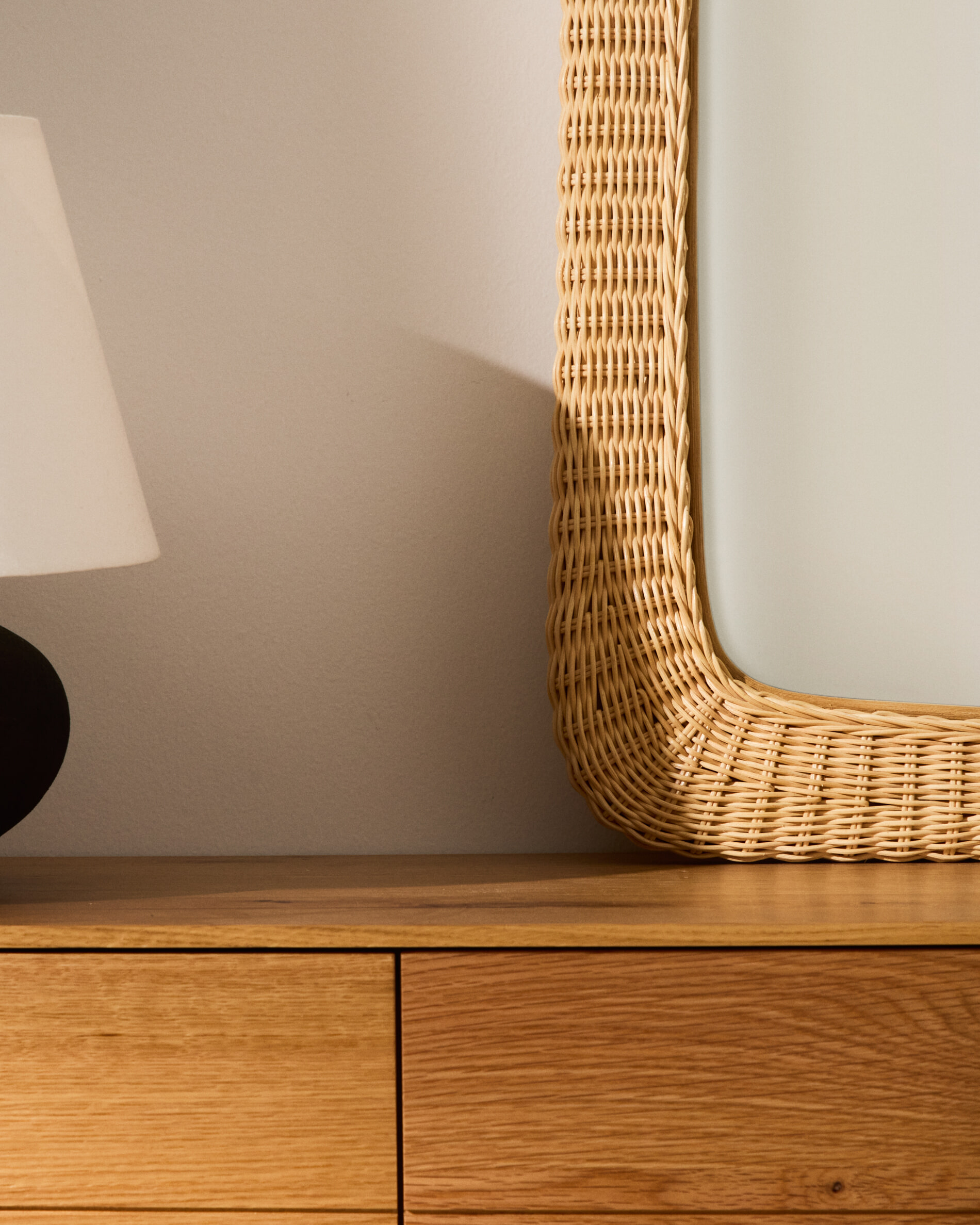 Kave Home Spiegel 'Zilna' Rotan, 79 x 58cm