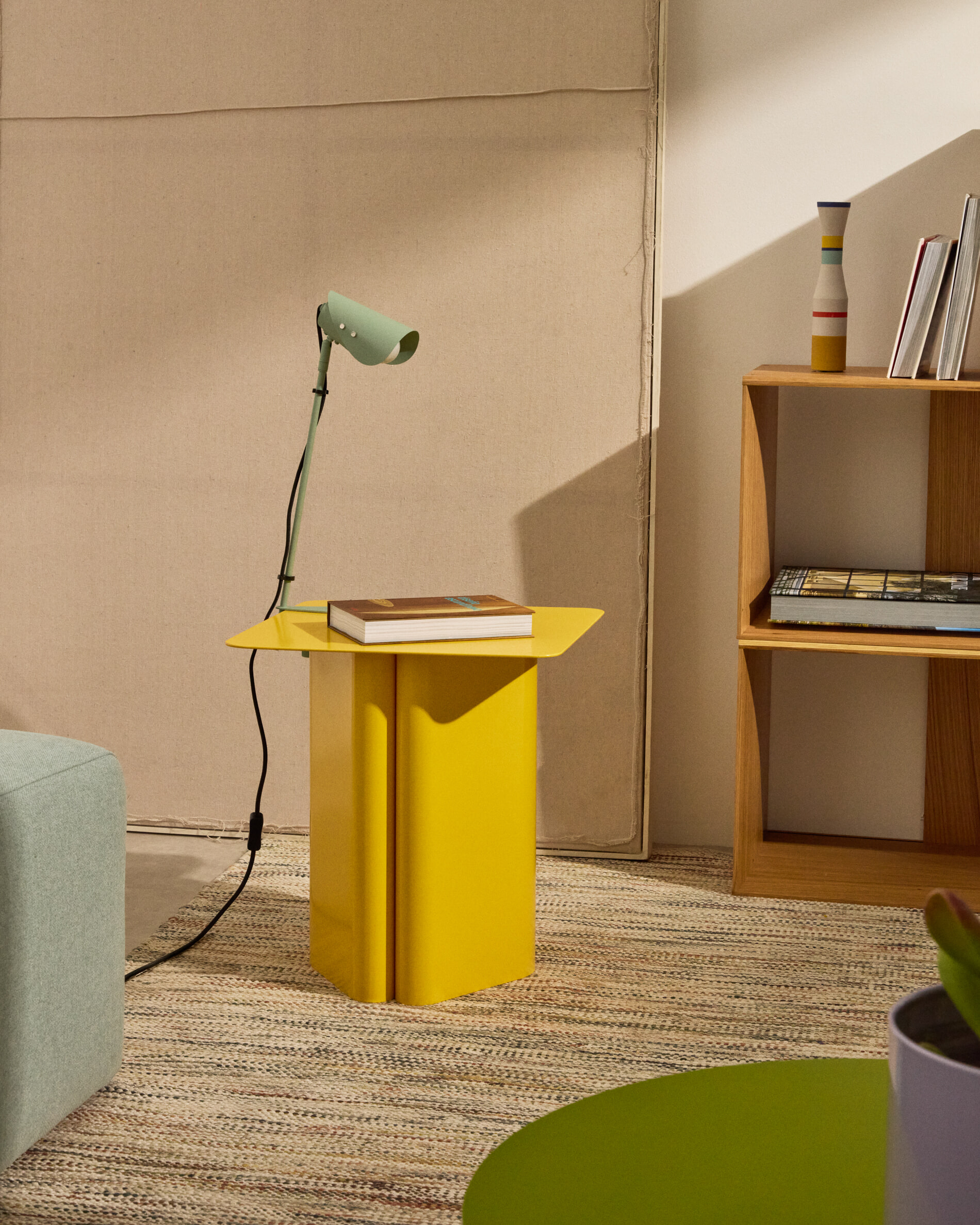 Kave Home Tafellamp 'Jula' Met klem, kleur Groen