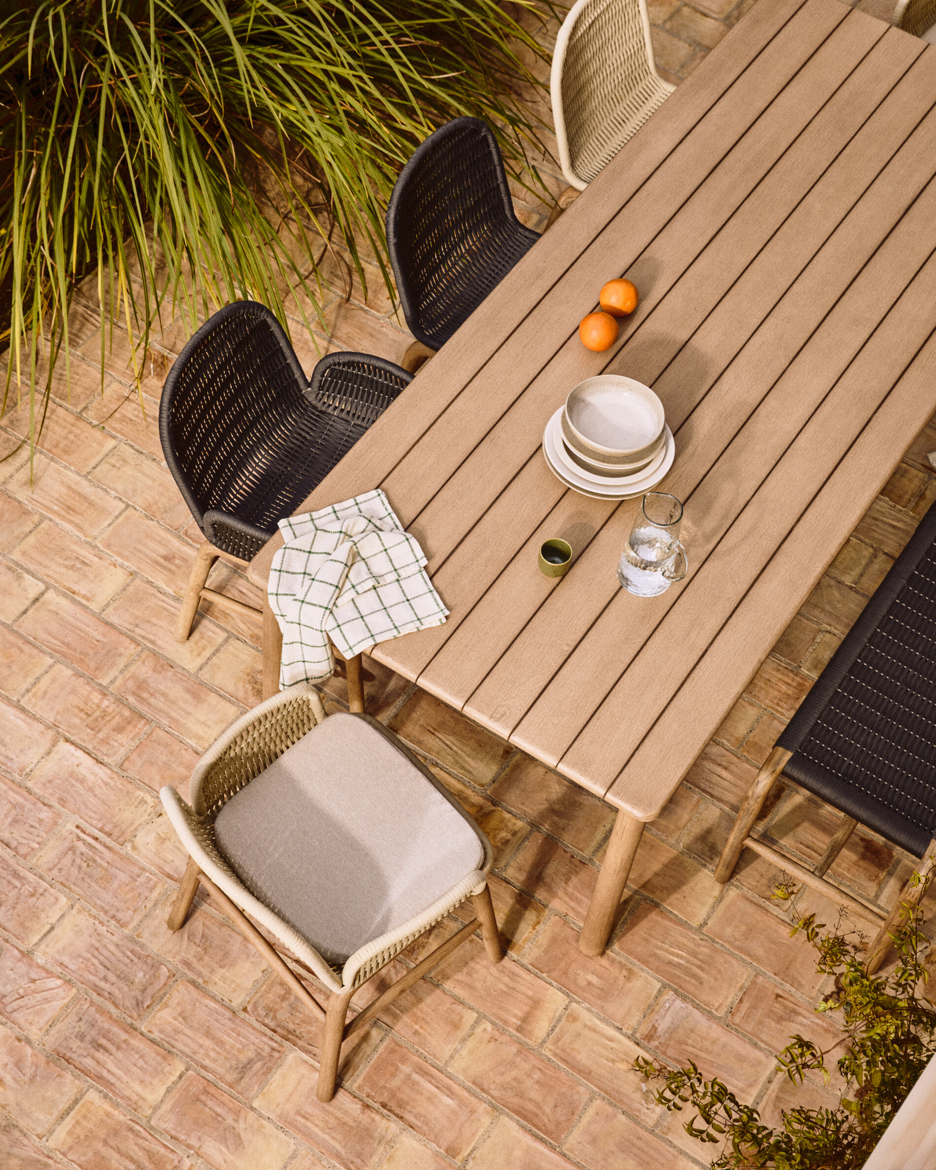 Kave Home Tuintafel 'Sori' Acaciahout, 240 x 100cm