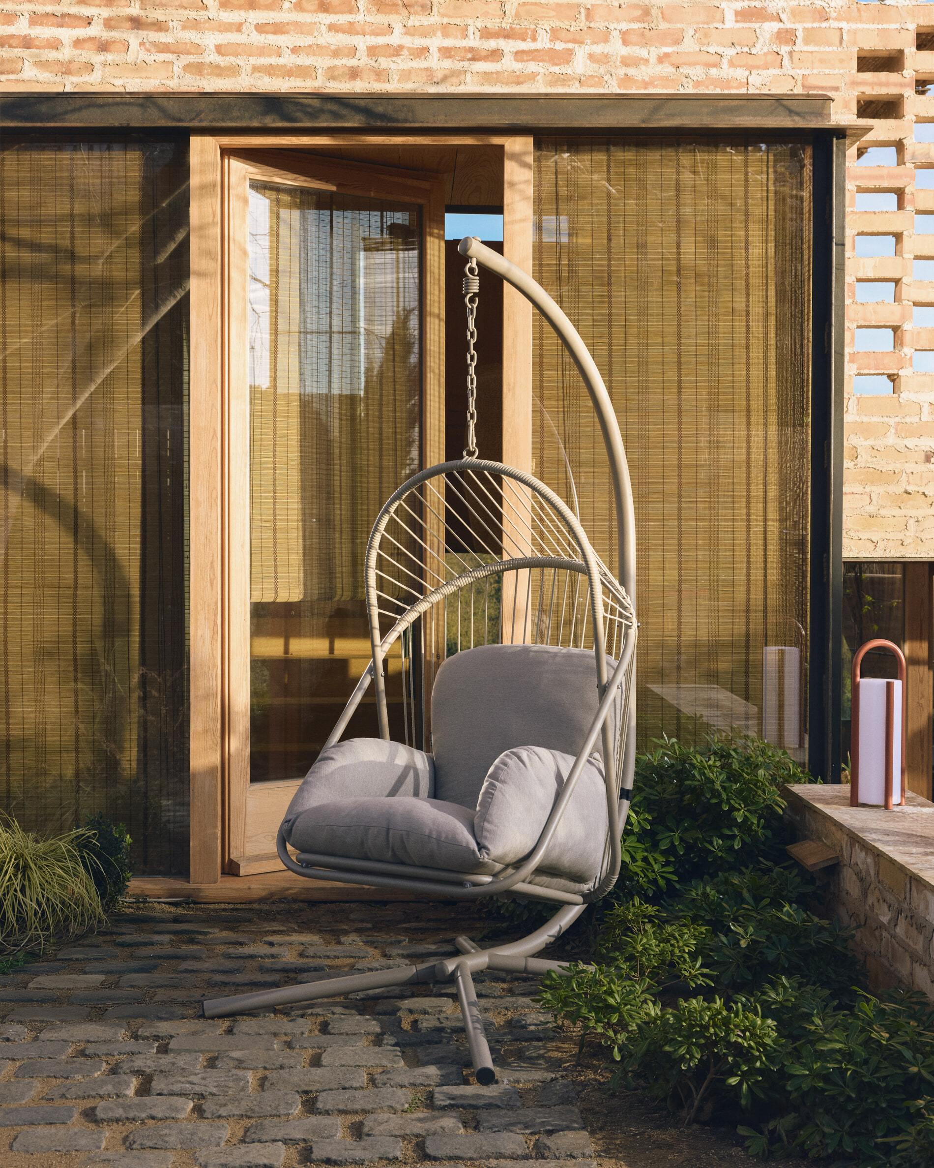 Kave Home Hangstoel 'Livadi' Staal en touw, kleur Taupe