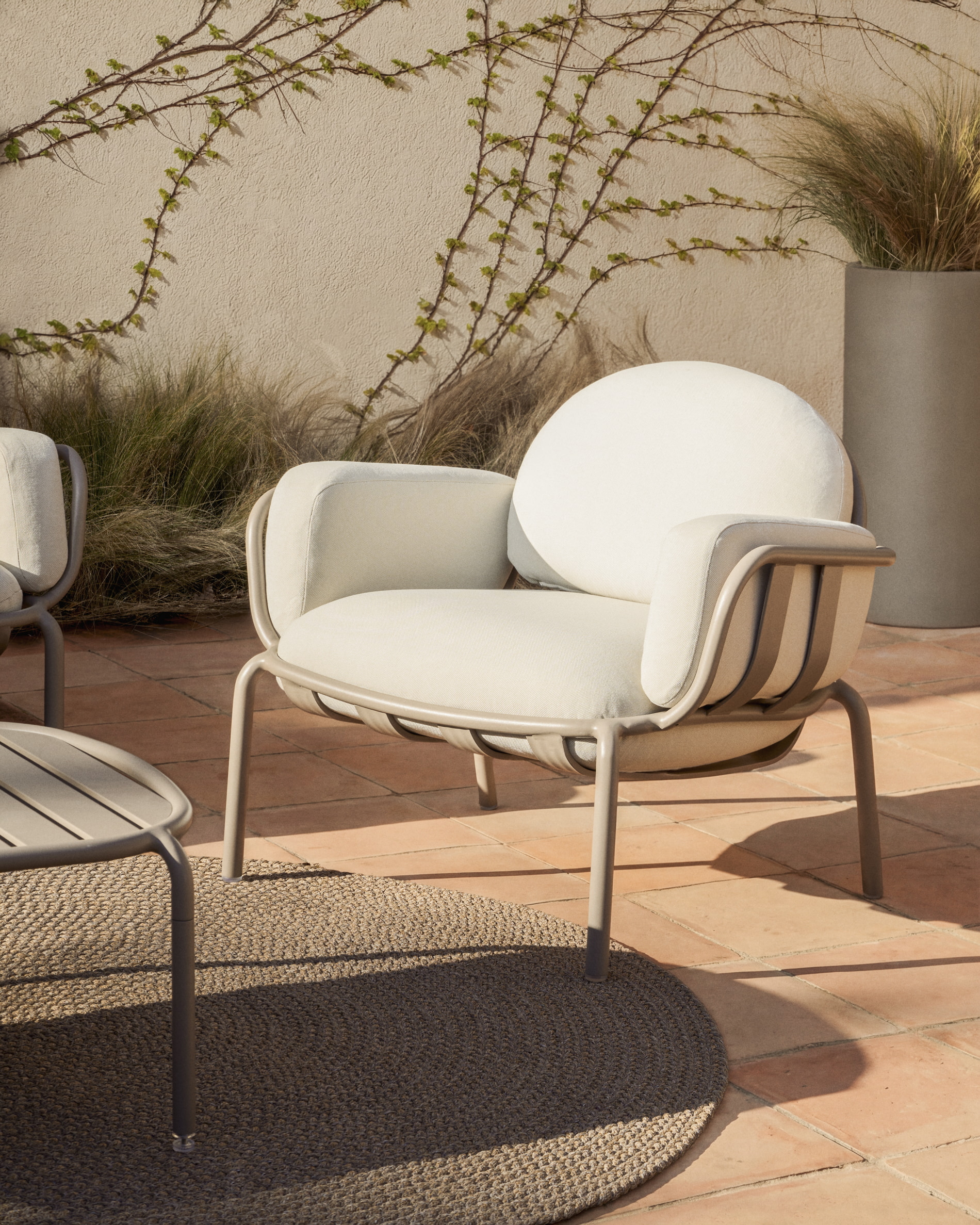 Kave Home Outdoor Fauteuil 'Joncols' kleur Taupe