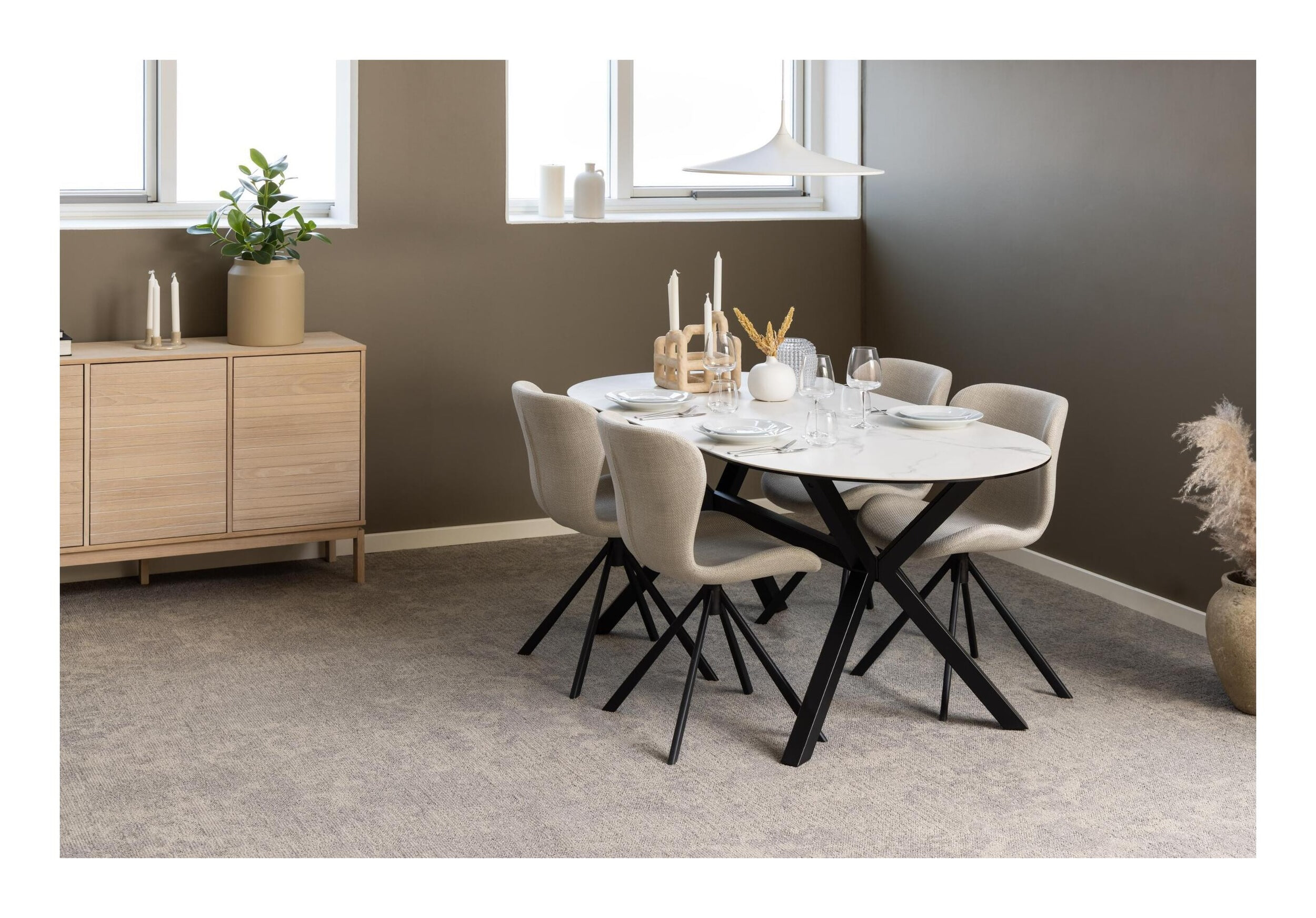 Bendt Dressoir 'Sharalyn' Eiken, 135cm