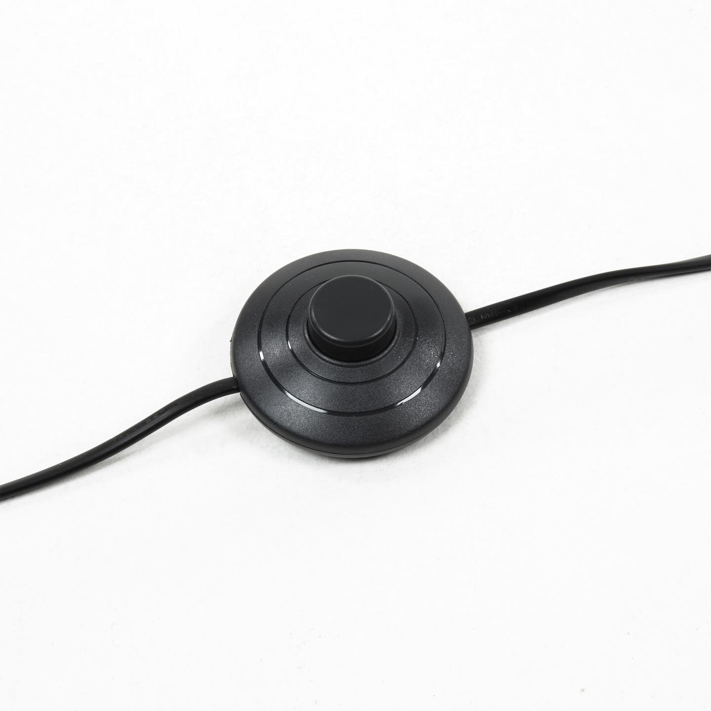 Kave Home Vloerlamp 'May', kleur zwart