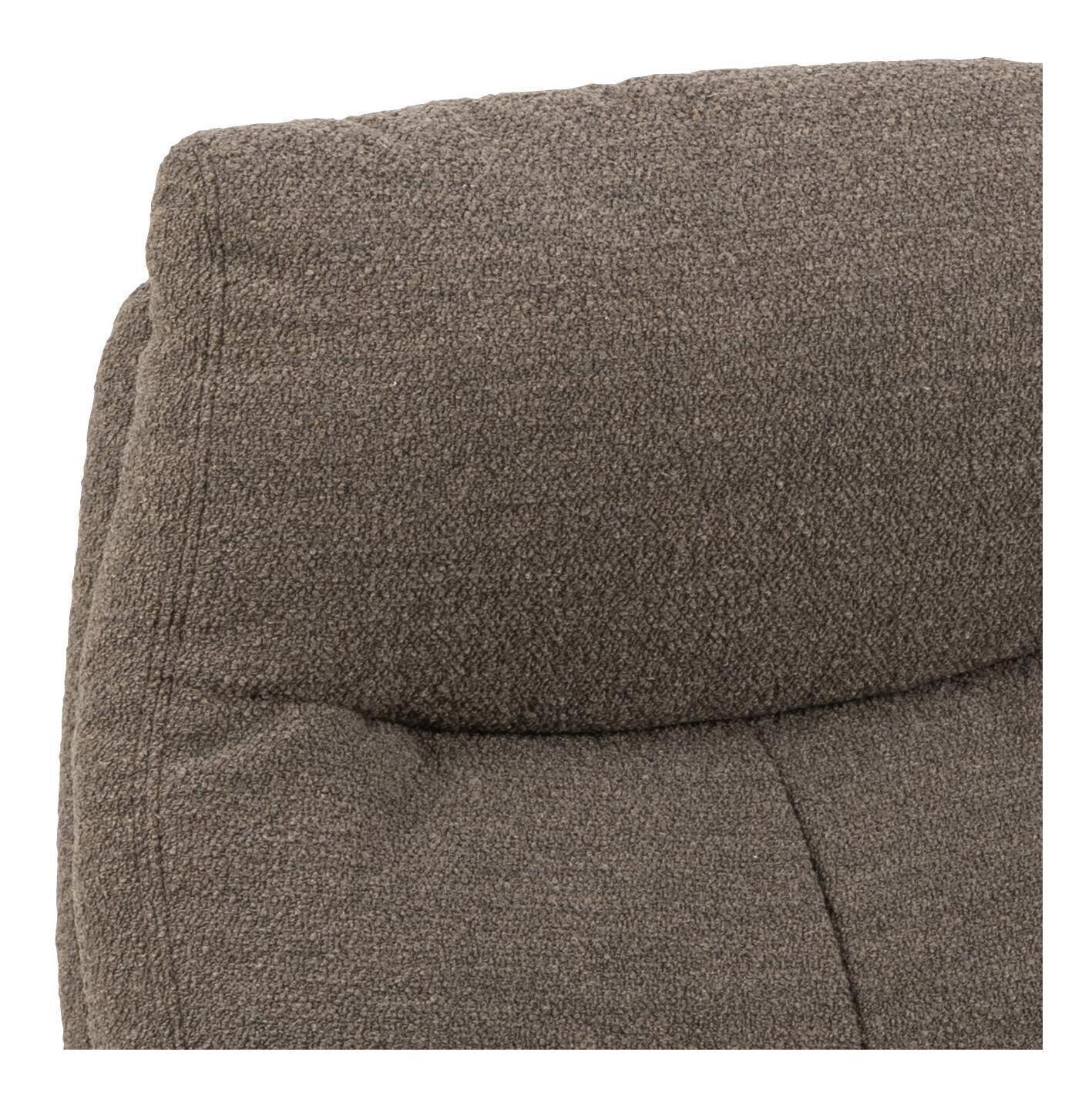 Bendt Relaxfauteuil 'Talisha' Met voetenbank, Bouclé, kleur Taupe
