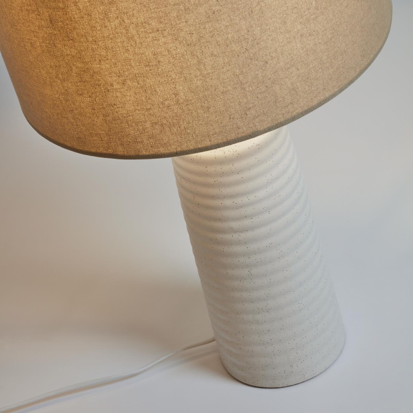 Kave Home Tafellamp 'Mijal' Keramiek, 58cm