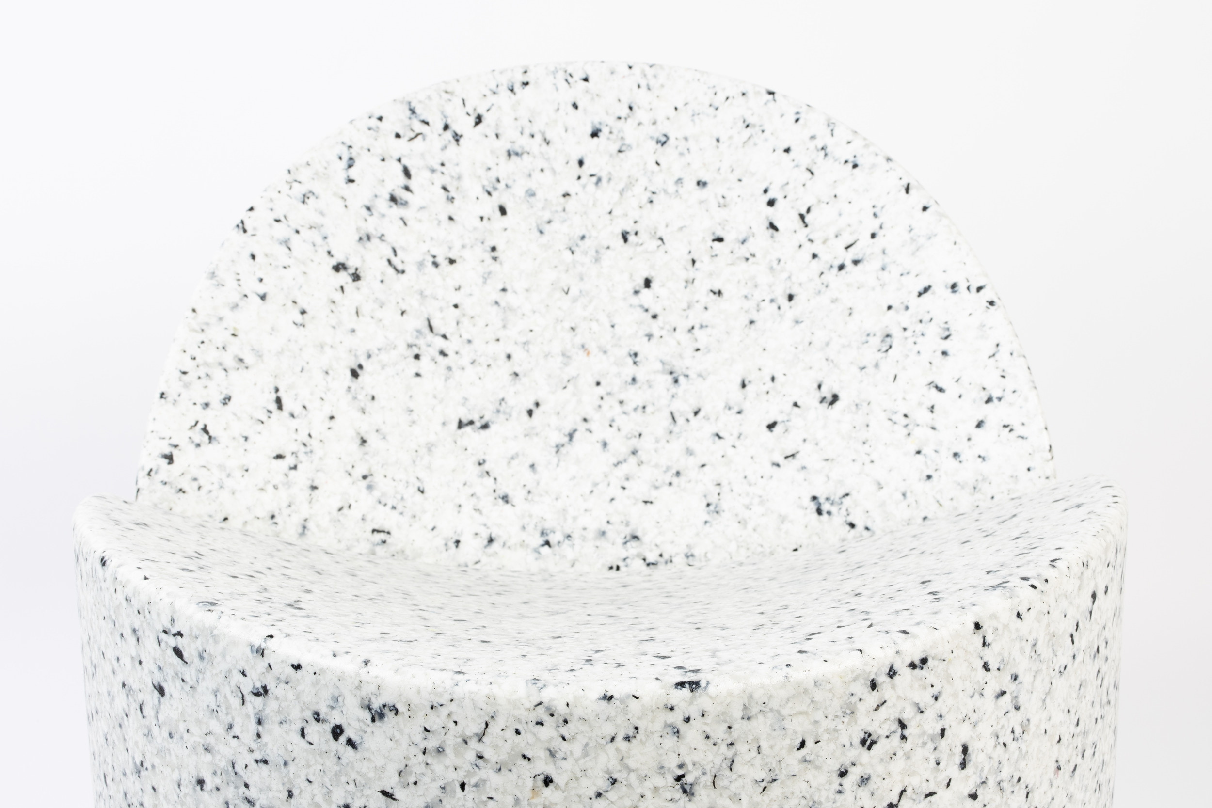 Zuiver Outdoor Fauteuil 'Bloom' kleur Wit Terrazzo