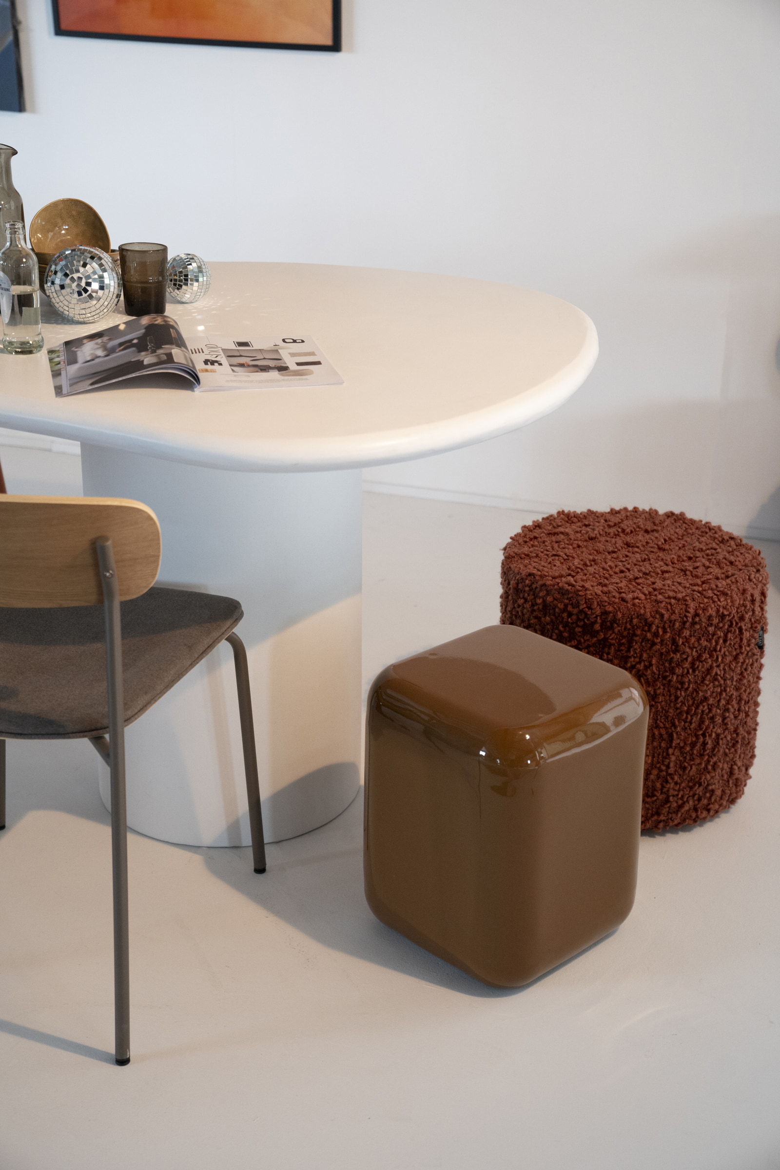 By-Boo Poef/Bijzettafel 'Dixon' 34 x 34cm, kleur Mosterdgeel