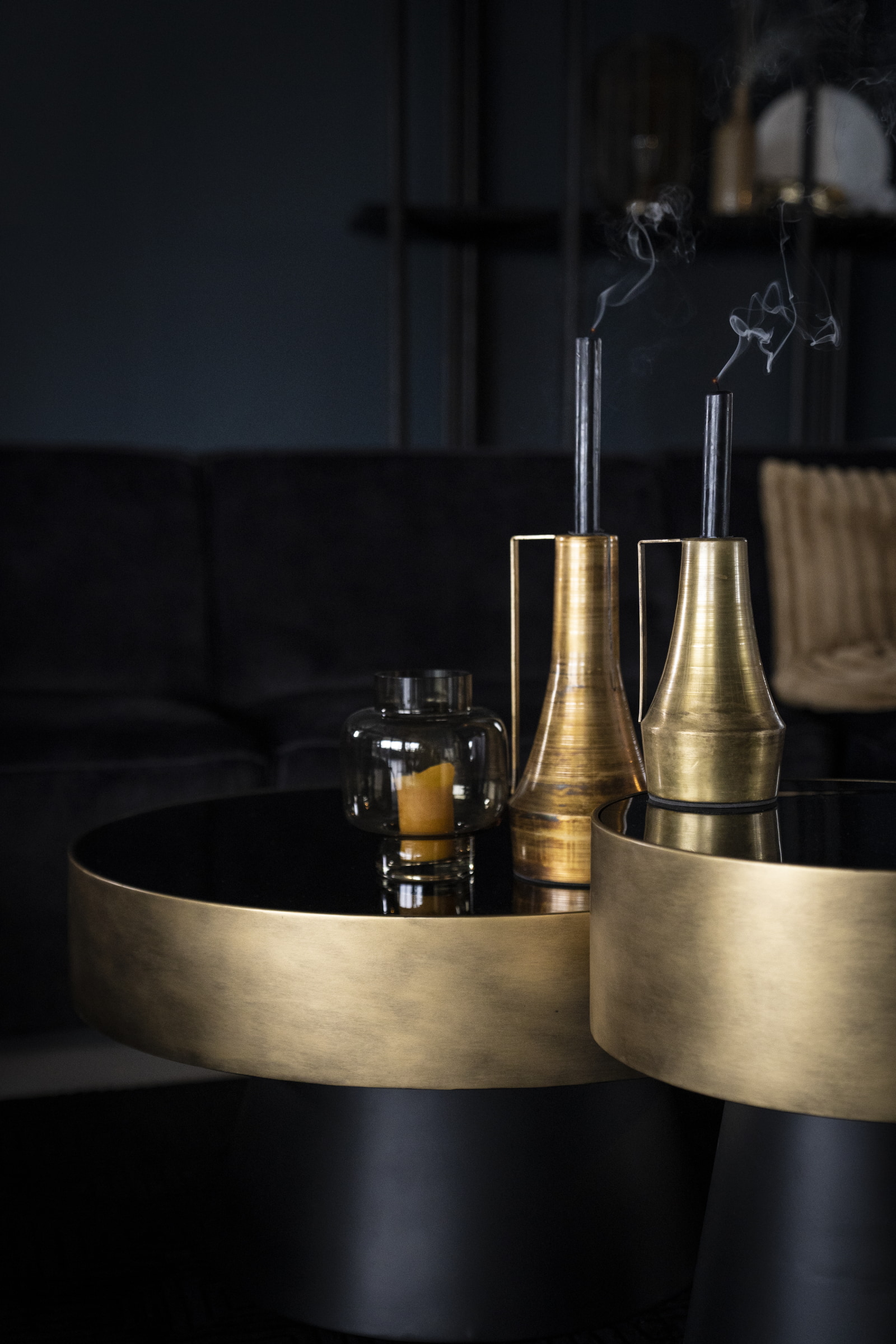 By-Boo Salontafel 'Bunga' 75cm zwart/goud met glazen blad