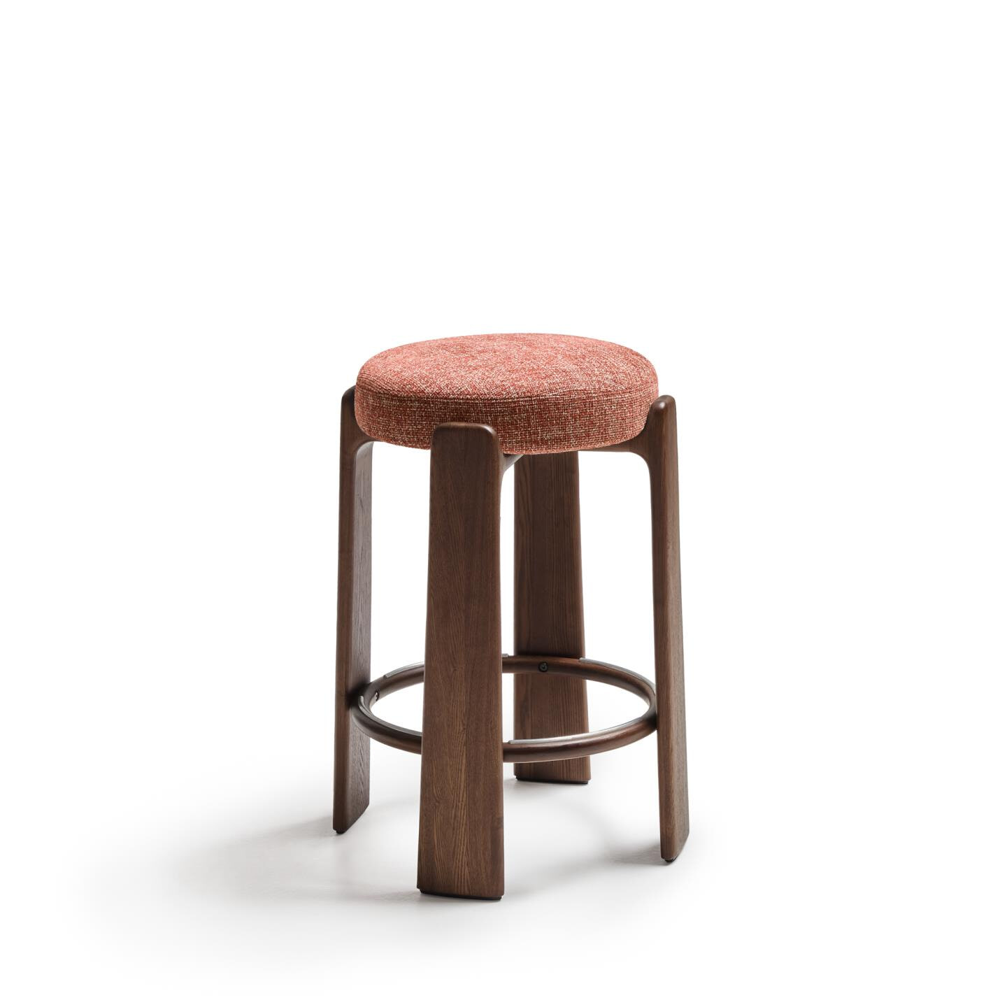 Kave Home Kruk Granite Chenille en noten essenhout - Terracotta (zithoogte 75cm)