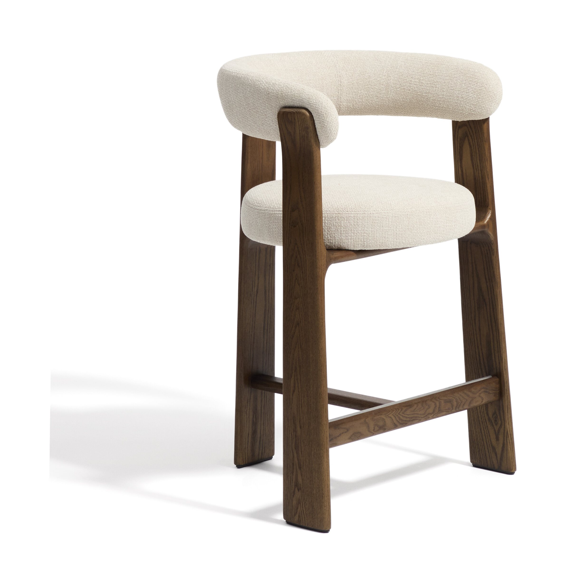 Kave Home Barkruk Granite Met armleuning, Chenille en essenhout - Beige/Bruin (zithoogte 75cm)