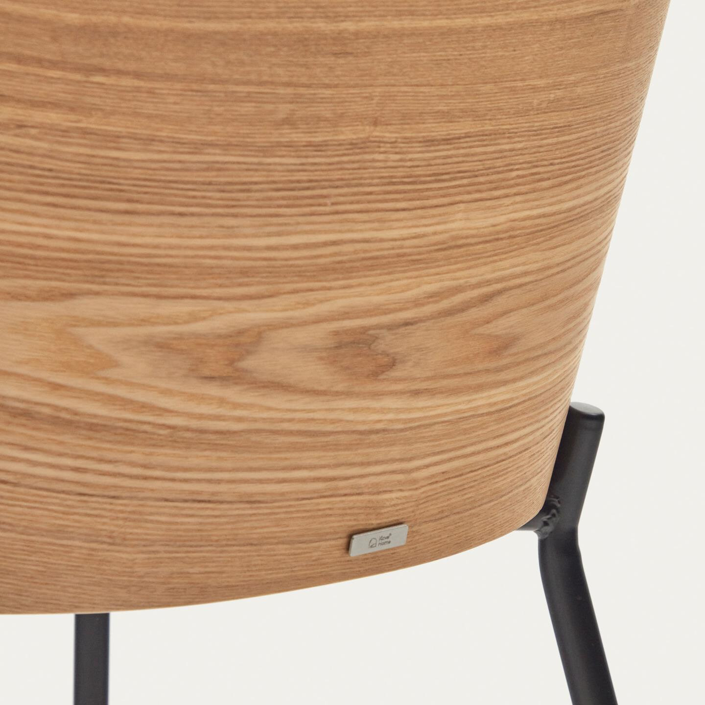 Kave Home Eetkamerstoel 'Eamy' Essenhout, kleur Lichtgrijs/Naturel