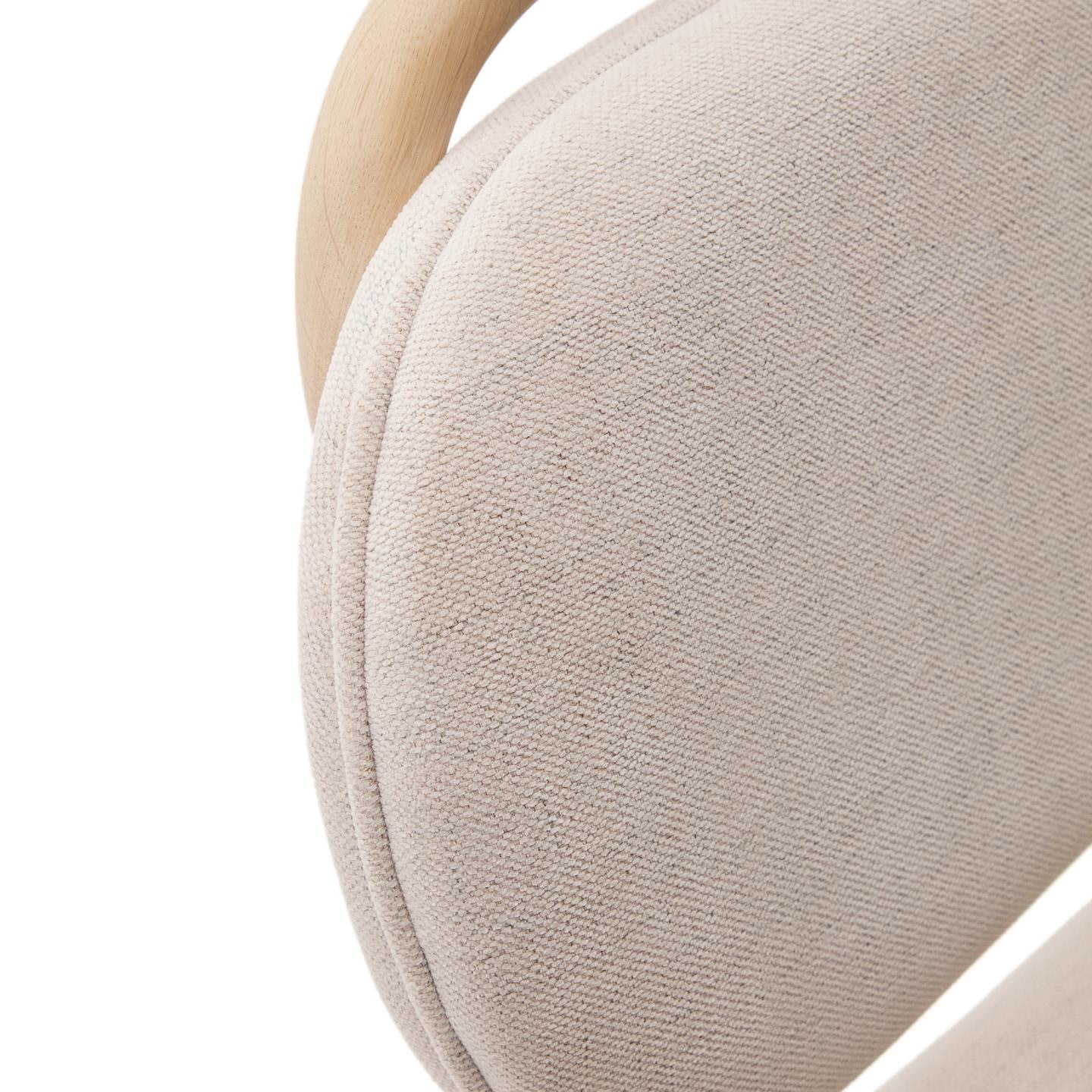 Kave Home Eetkamerstoel 'Helda' Chenille en eikenhout, kleur Beige