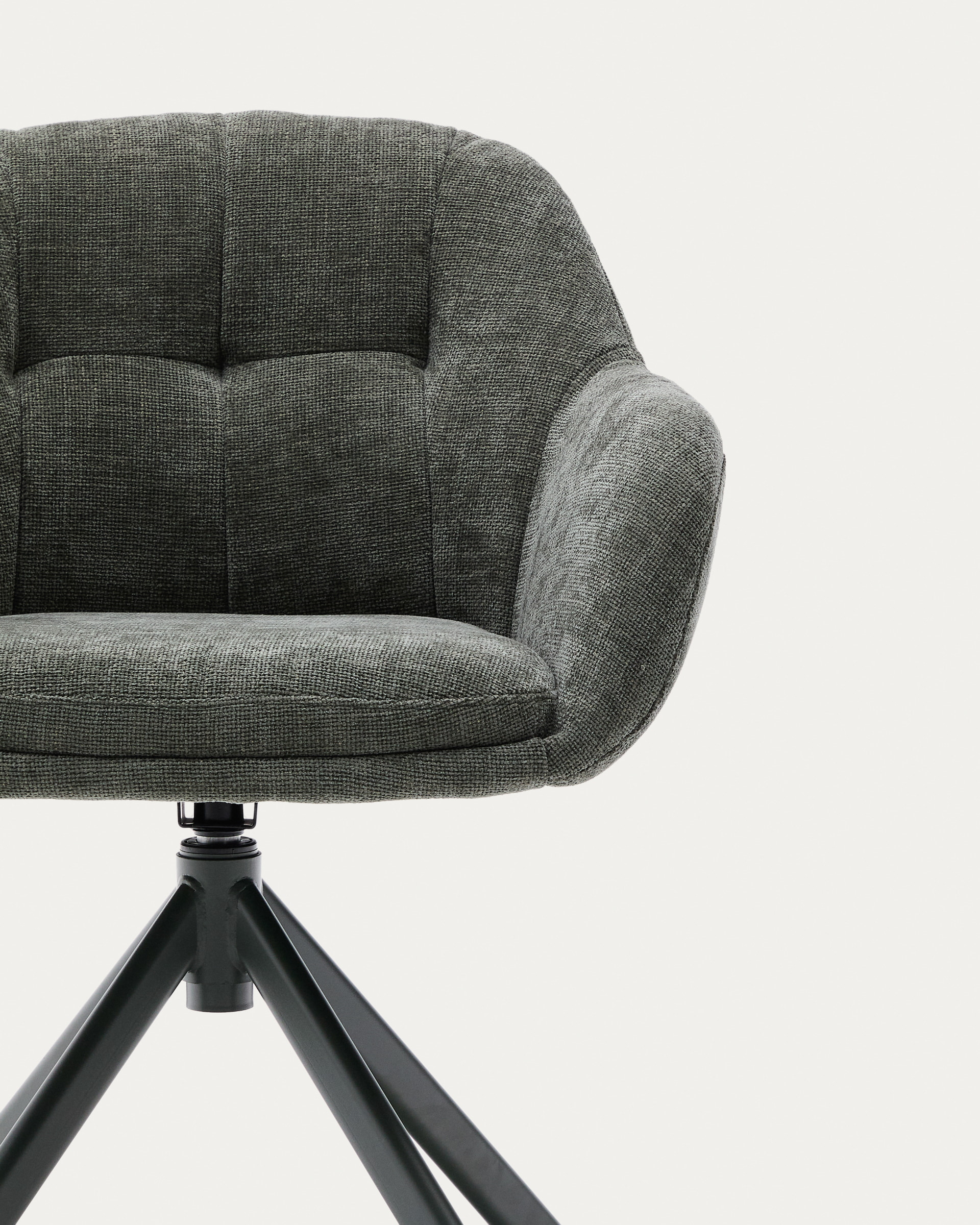 Kave Home Draaibare Eetkamerstoel 'Dorina' Chenille, kleur Groen