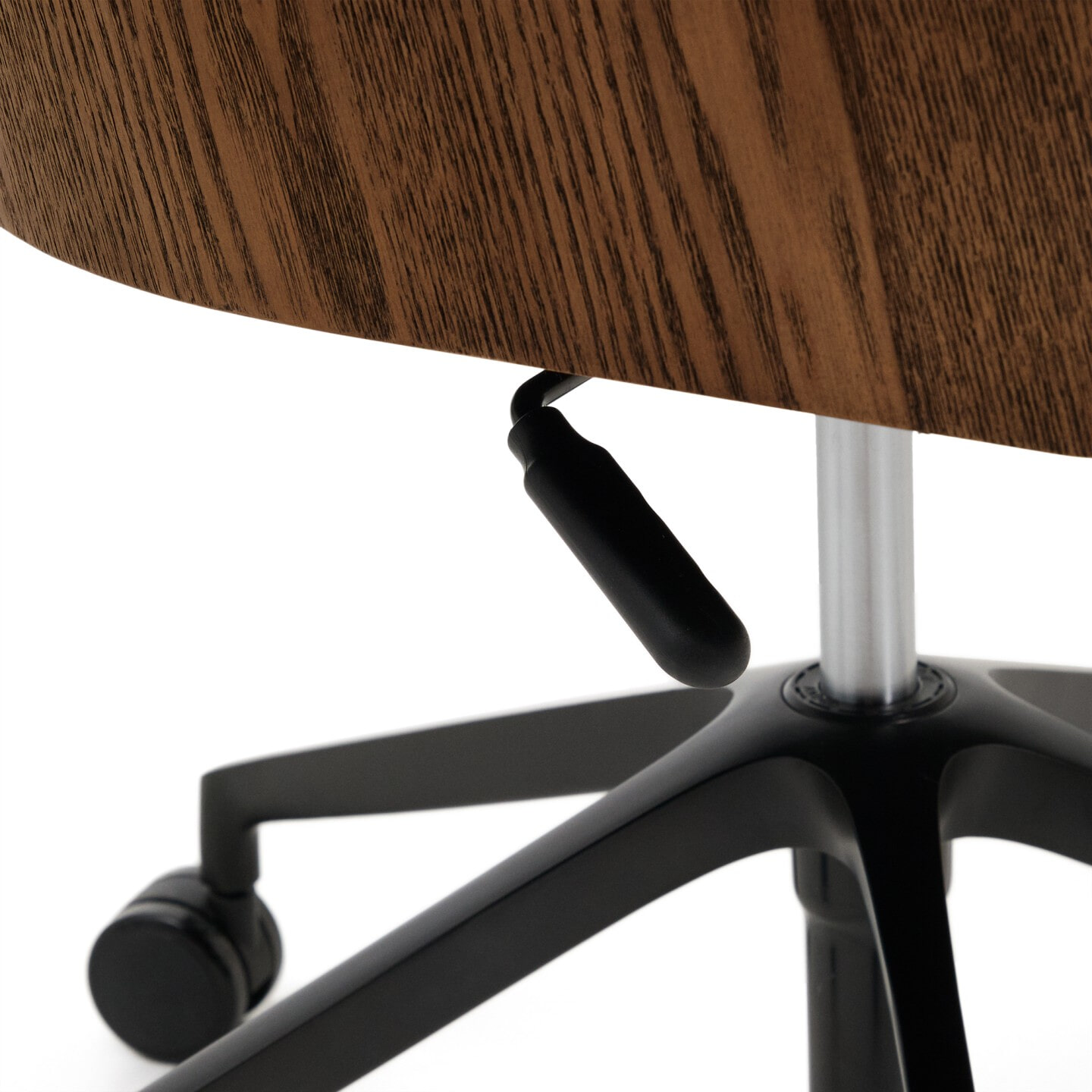 Kave Home Bureaustoel 'Madai' Chenille en essen, kleur Bruin