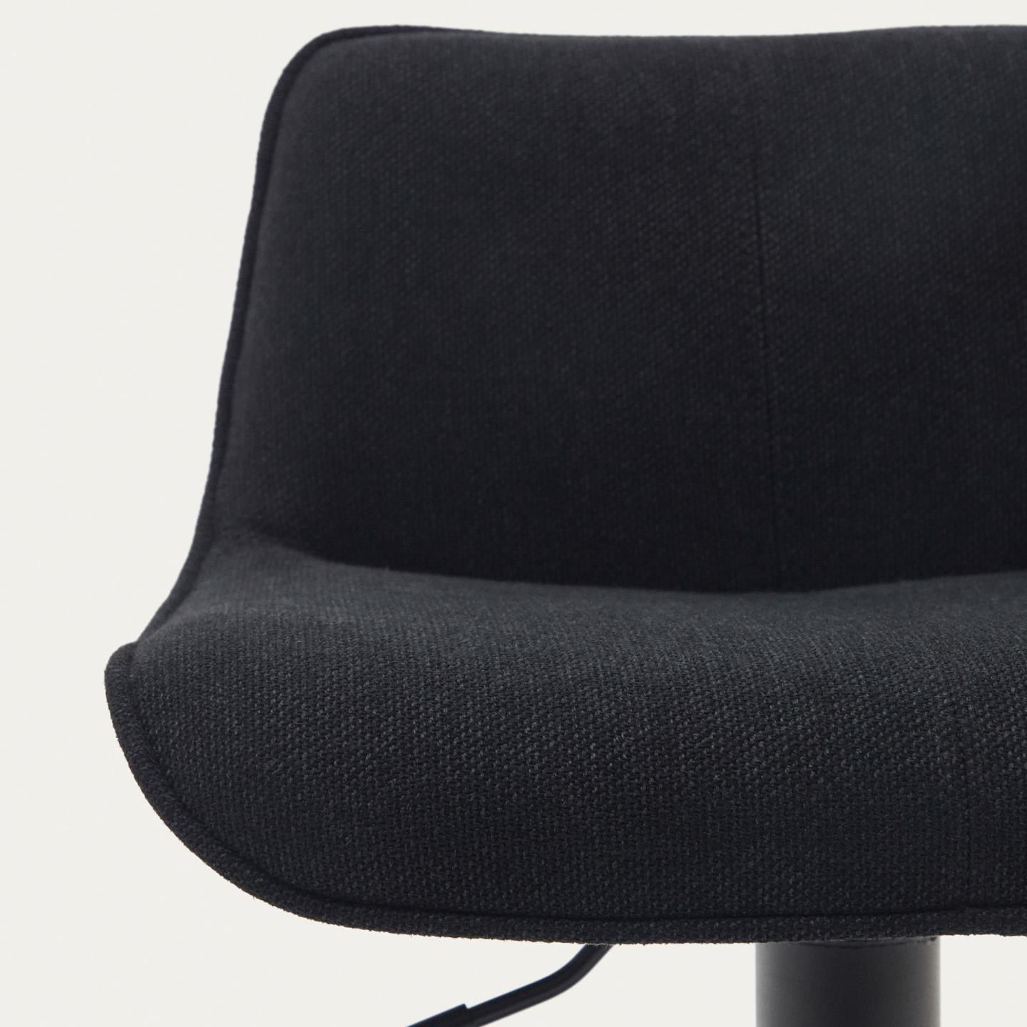 Kave Home Barkruk 'Zend' Chenille, kleur Zwart