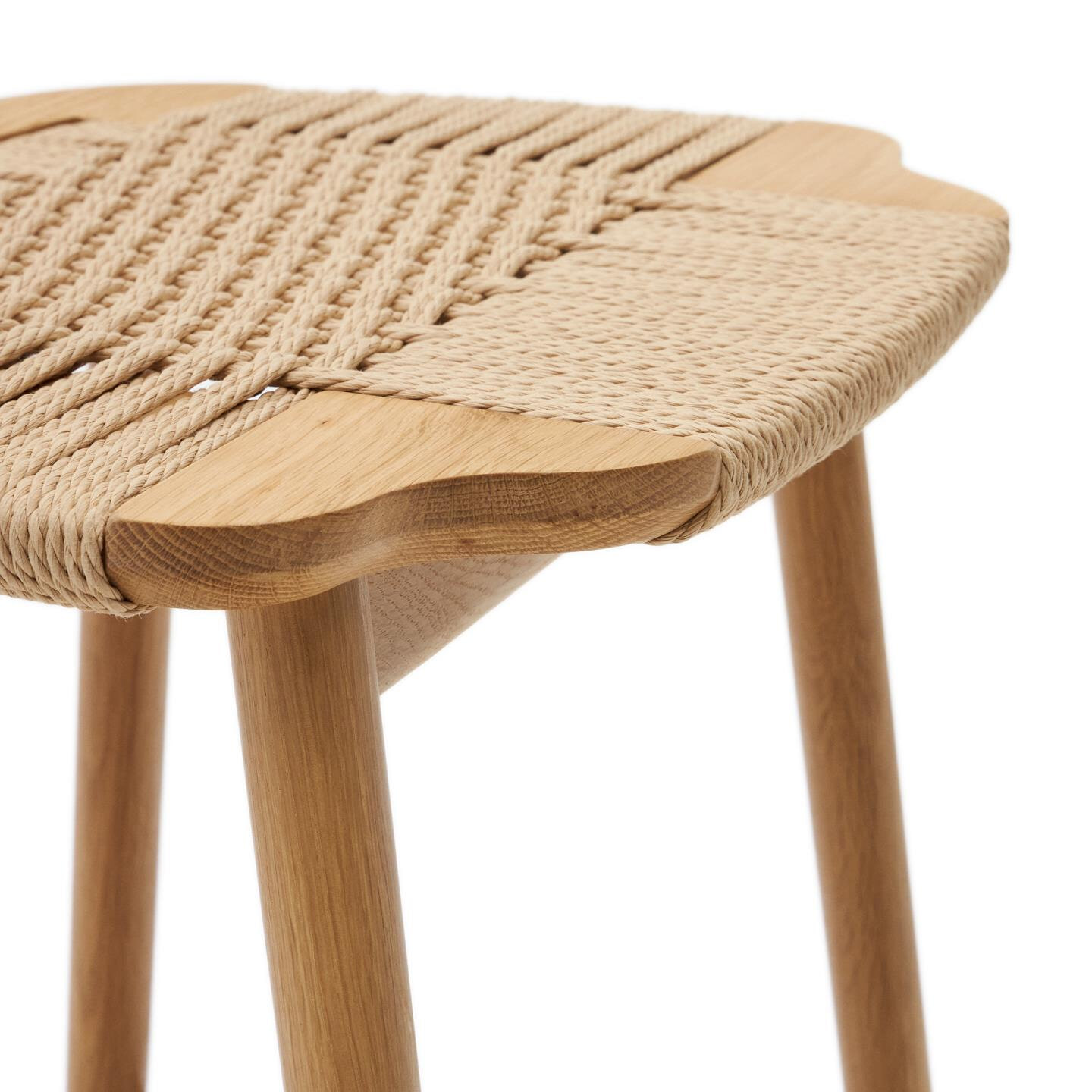 Kave Home Barkruk 'Enit' Eikenhout, kleur Naturel (zithoogte 65cm)