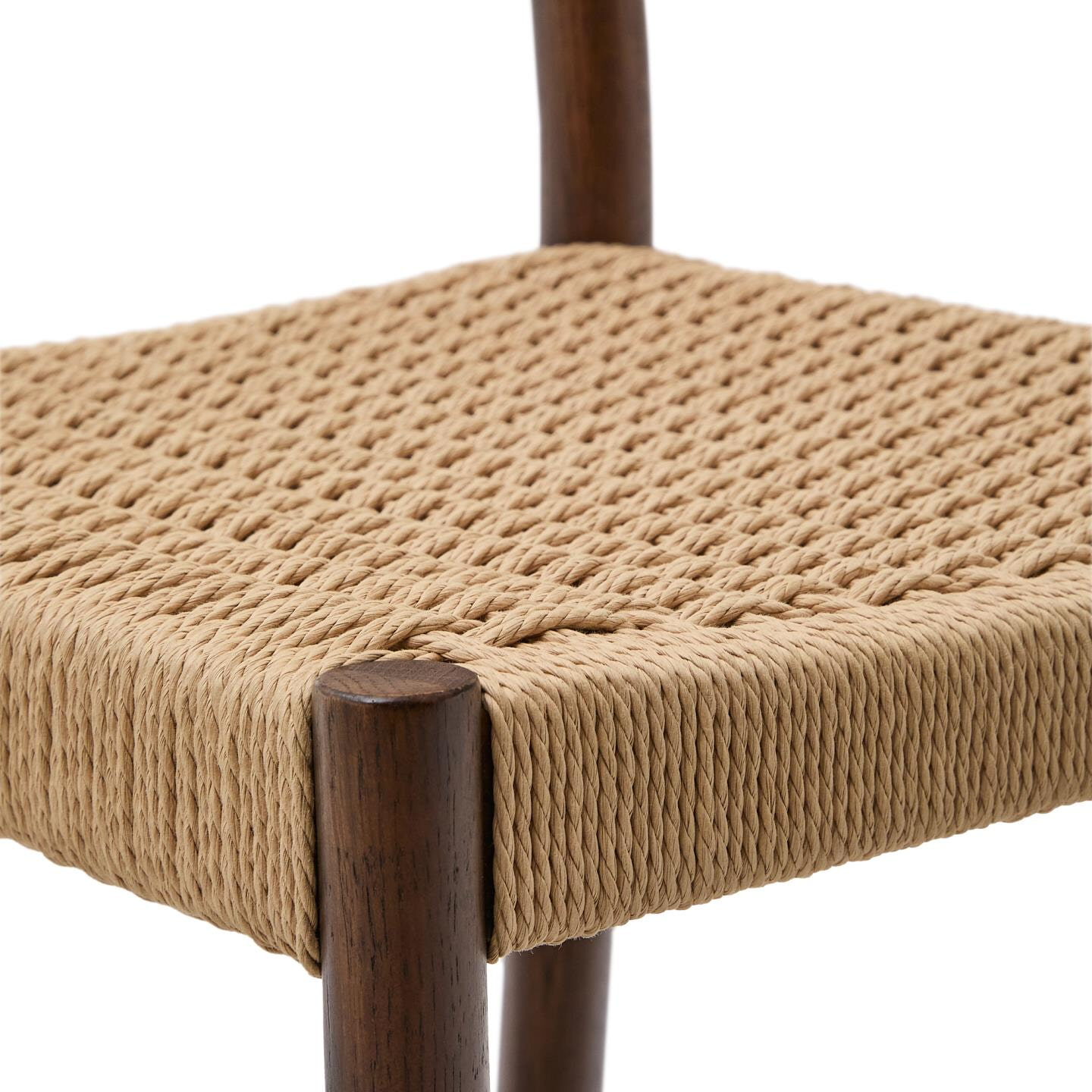 Kave Home Barkruk 'Yalia' Eikenhout, kleur Walnoot (zithoogte 65cm)