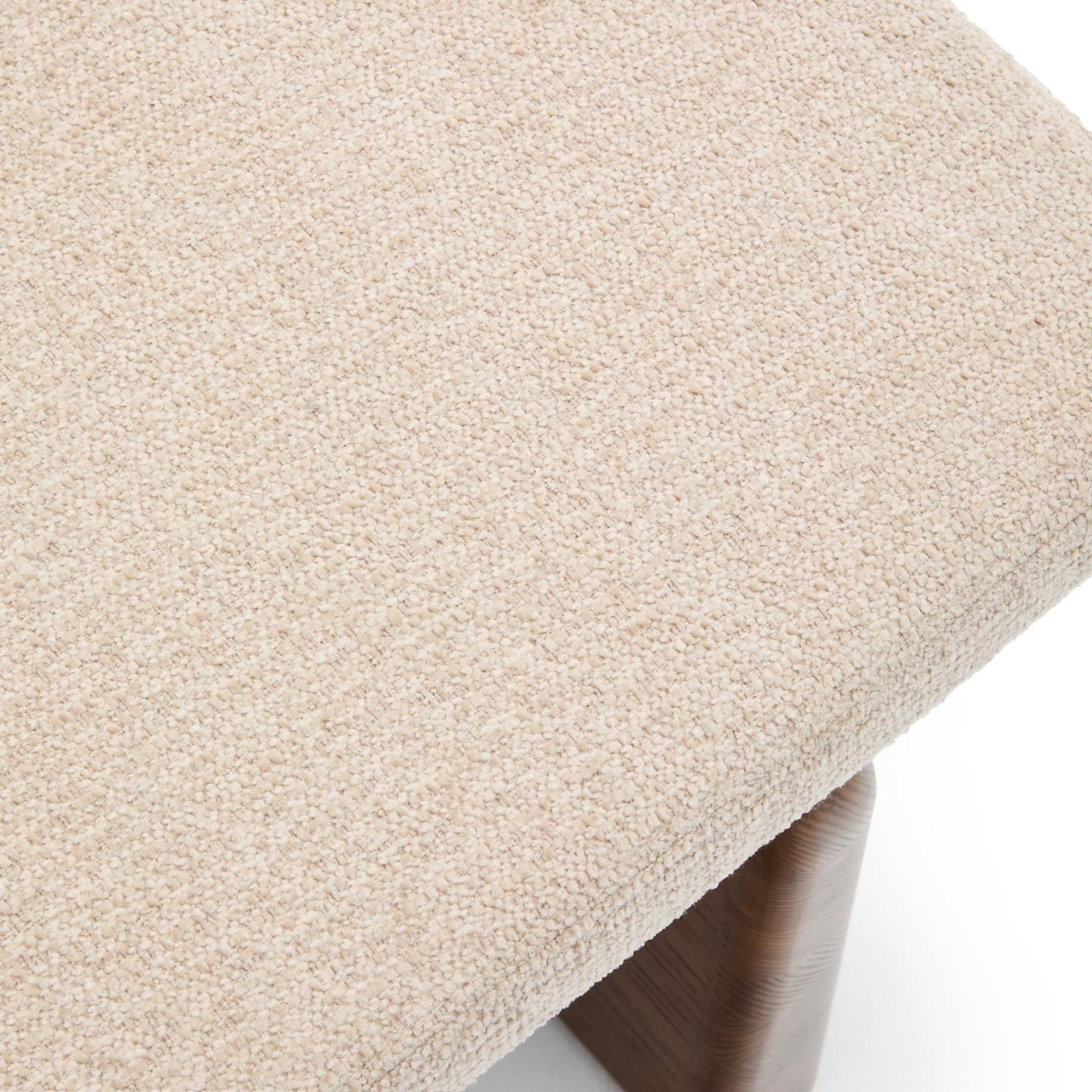 Kave Home Bankje 'Topaz' Chenille en essenhout, 150cm, kleur Bruin