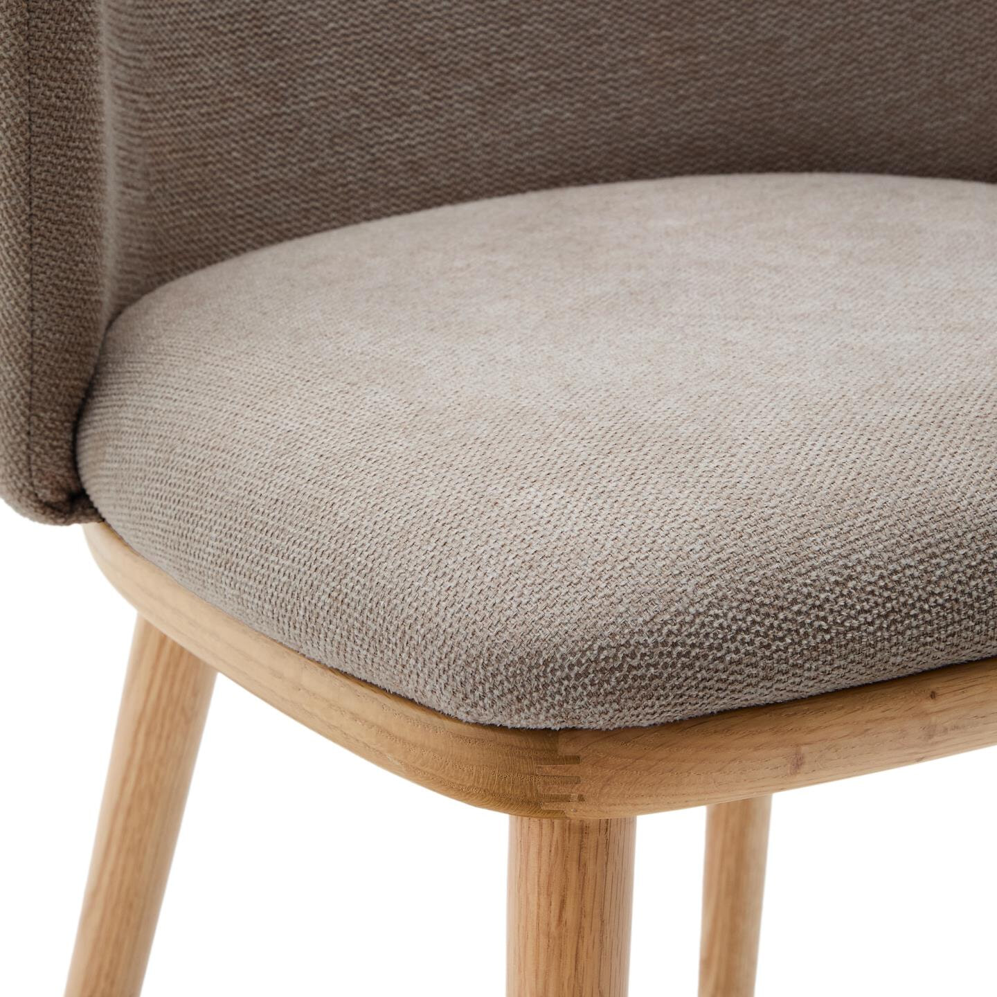 Kave Home Eetkamerstoel 'Ciselia' Chenille, kleur Bruin