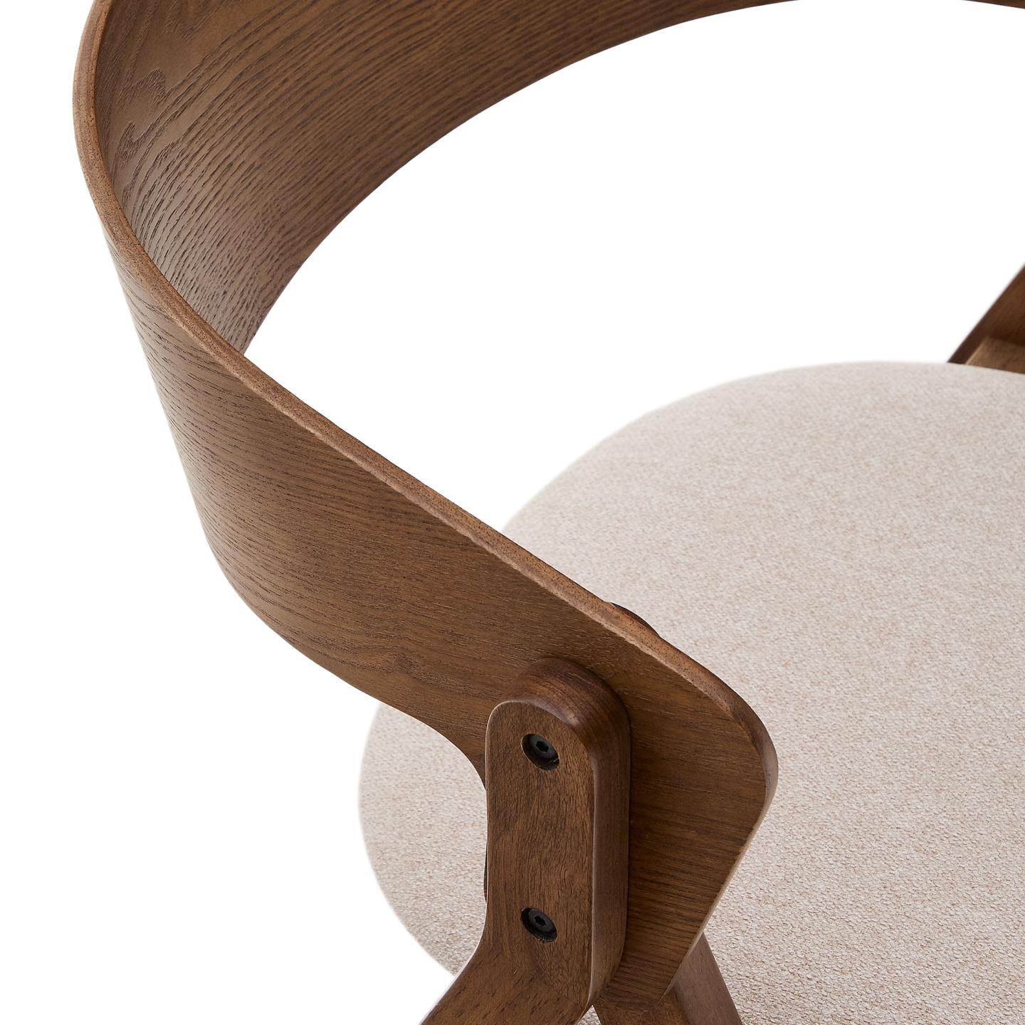 Kave Home Eetkamerstoel 'Godia' Chenille en hout, kleur Beige/Wengé