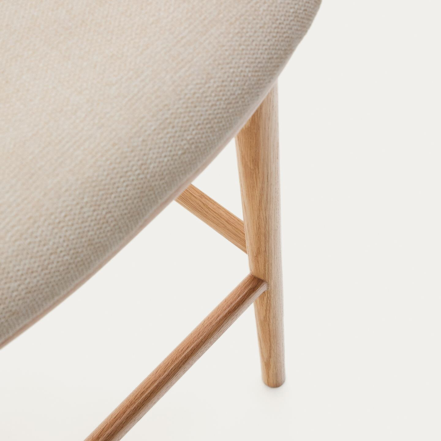 Kave Home Barkruk 'Ciselia' Chenille, kleur Beige (zithoogte 65cm)