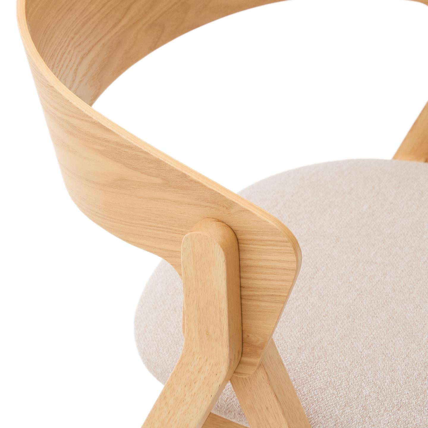 Kave Home Eetkamerstoel 'Godia' Chenille en hout, kleur Beige/Naturel