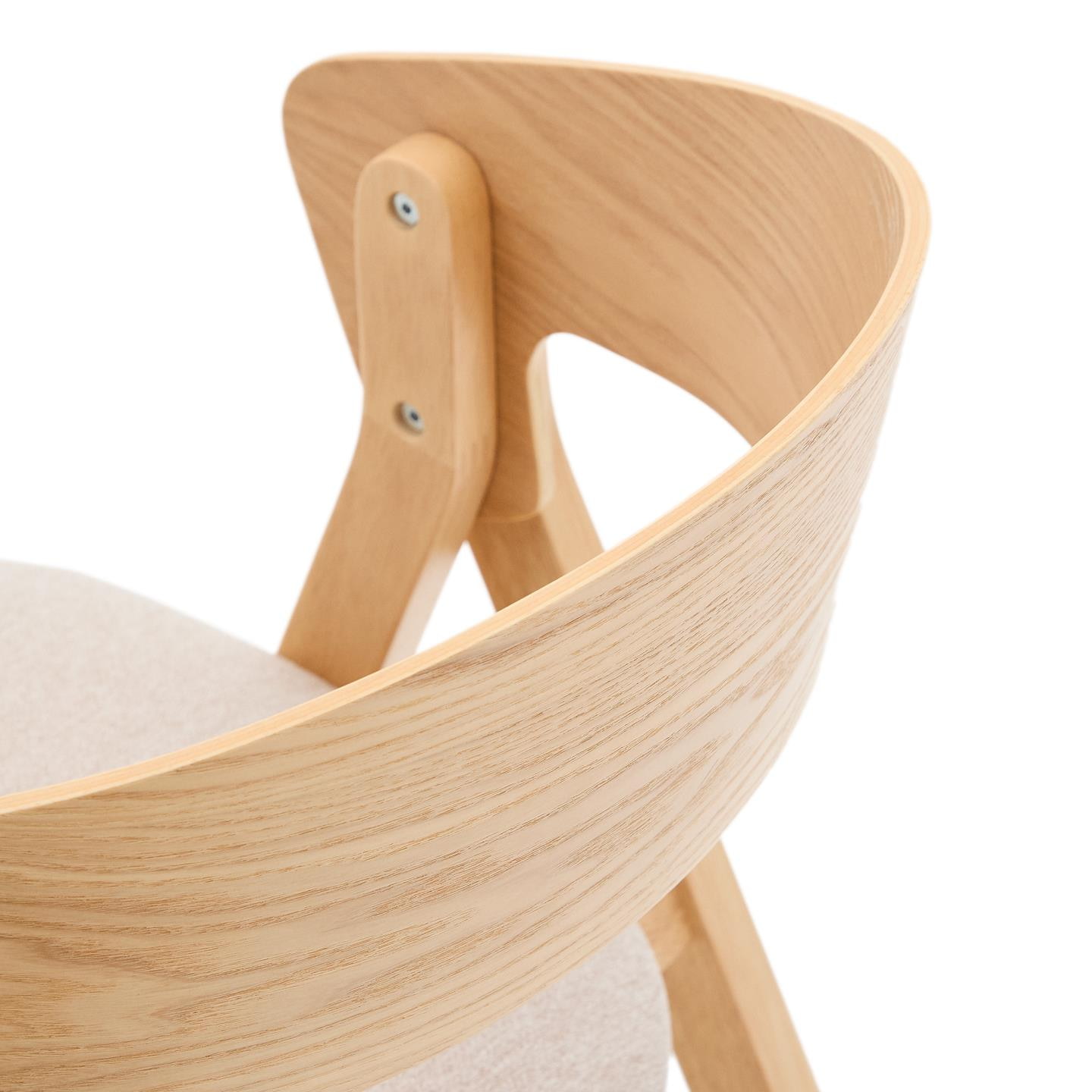 Kave Home Eetkamerstoel 'Godia' Chenille en hout, kleur Beige/Naturel