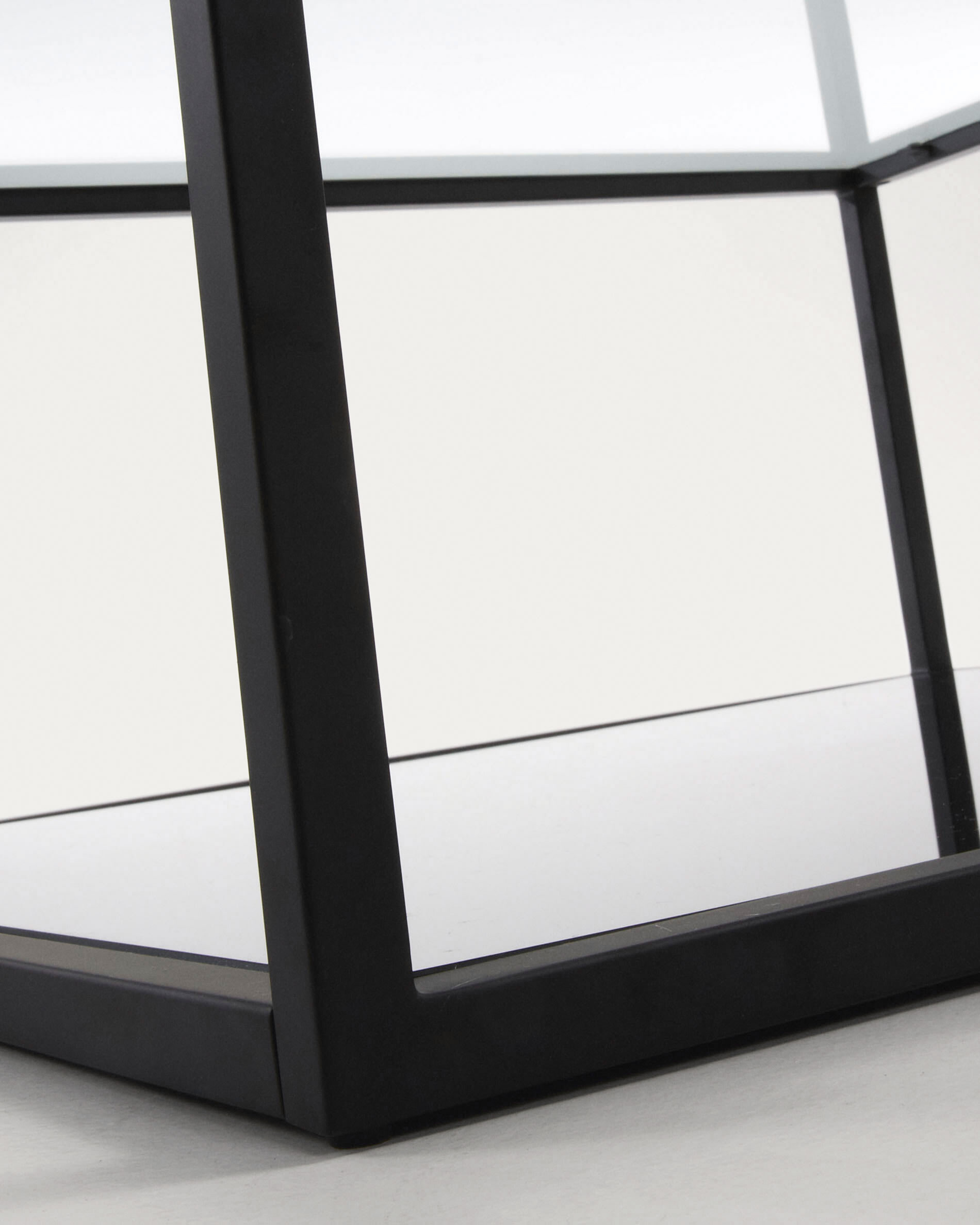 Kave Home Salontafel 'Blackhill' Glas met zwart frame, 110 x 60cm