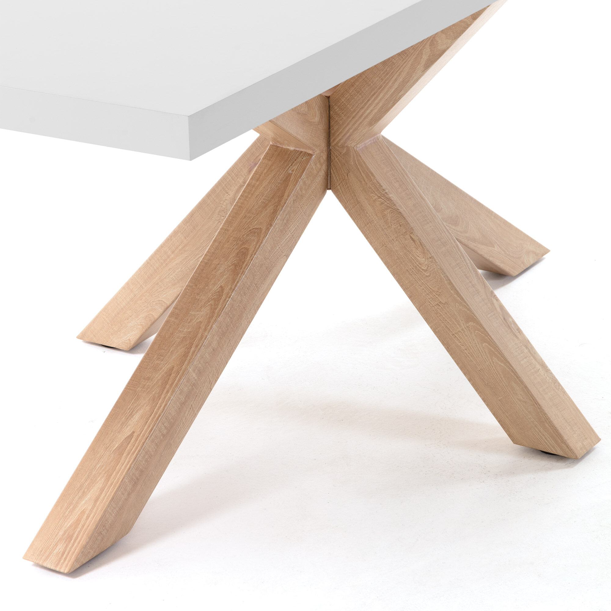 Kave Home Eettafel 'Argo' Eiken/Wit, 160 x 100cm