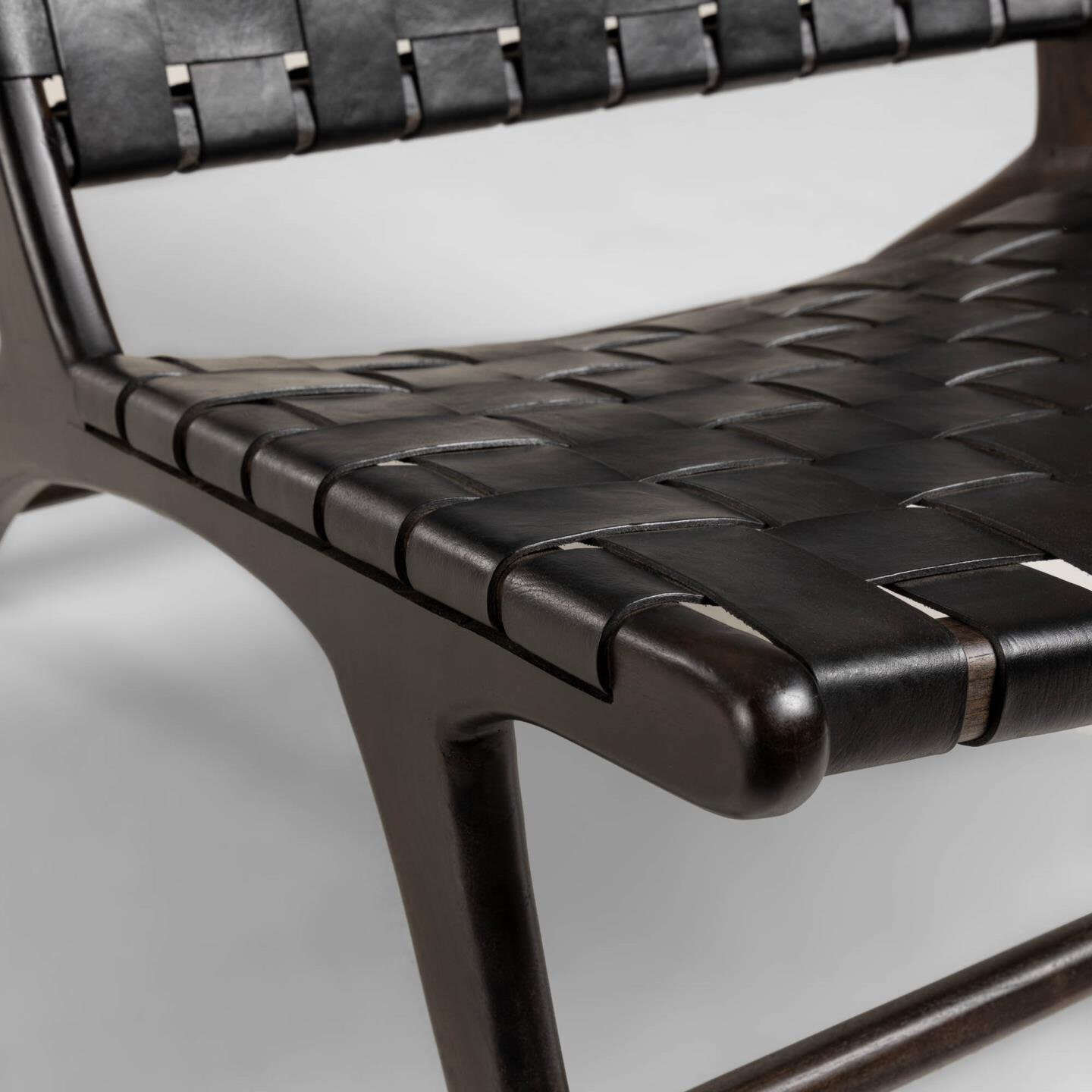 Kave Home Fauteuil 'Calixta', kleur Zwart