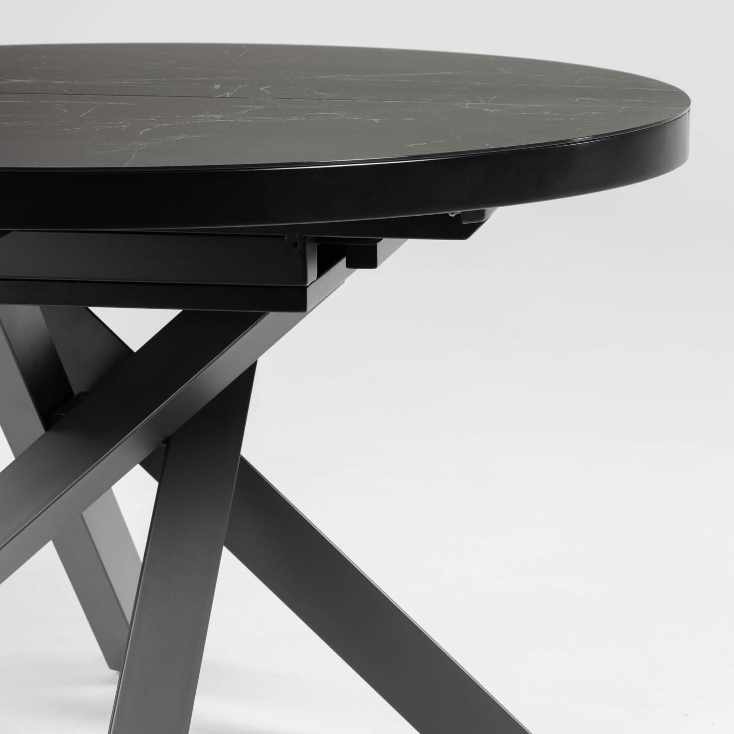 Kave Home Uitschuifbare Ronde Eettafel 'Vashti' 120-160 x 120cm, kleur Zwart Marmer