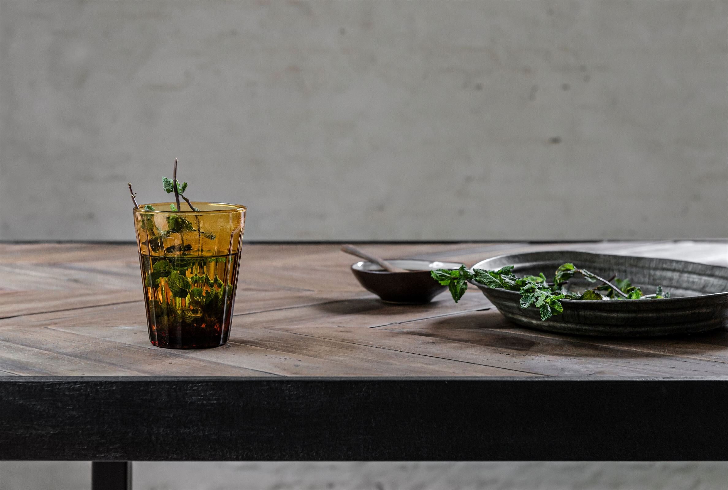 DTP Home Eettafel 'Criss Cross' Hout en staal, 240 x 100cm