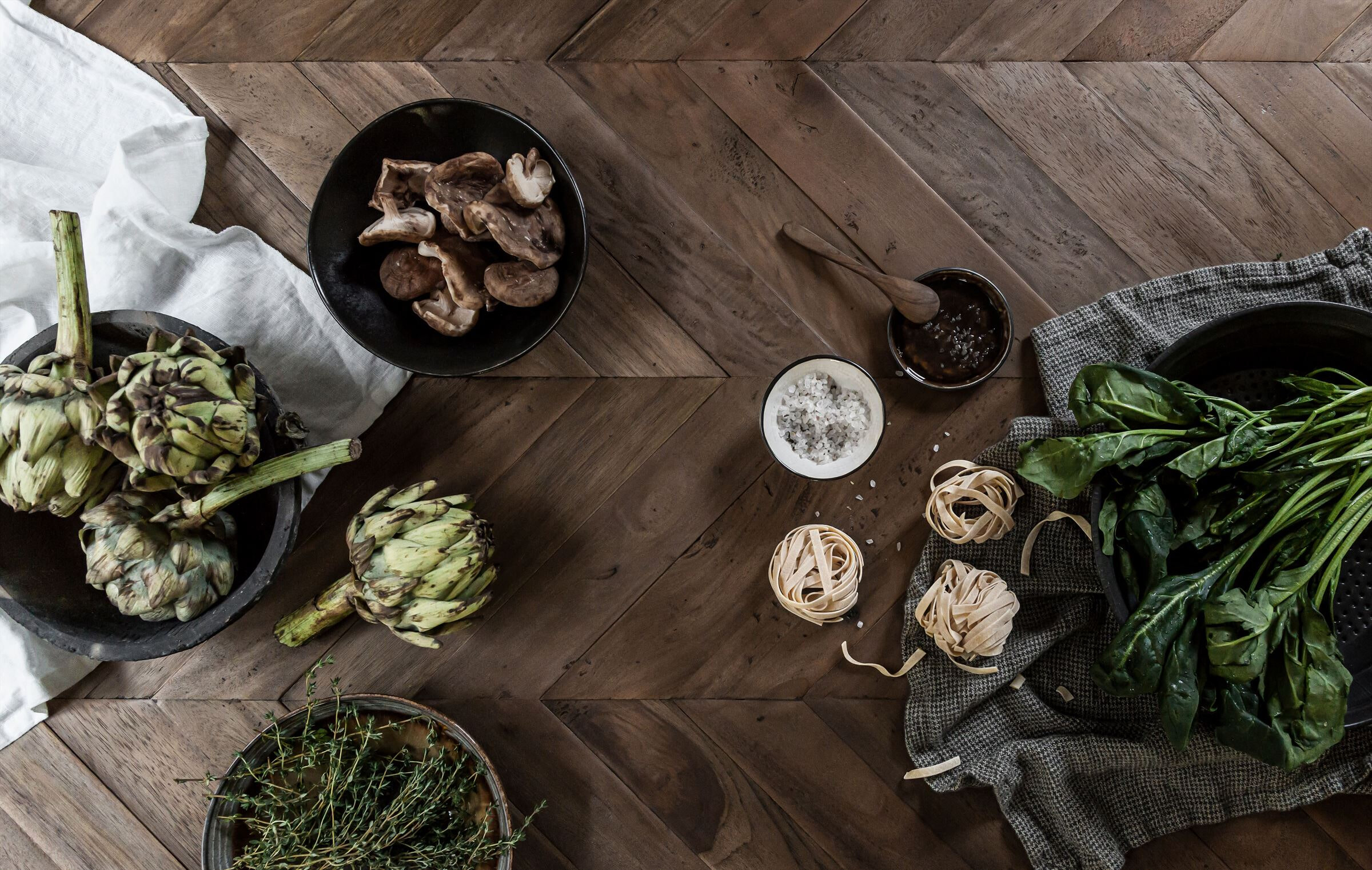 DTP Home Eettafel 'Criss Cross' Hout en staal, 240 x 100cm
