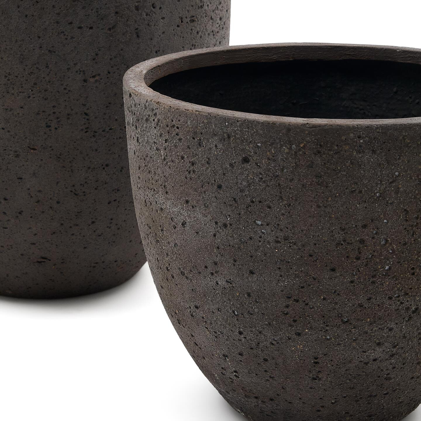 Kave Home Plantenpot 'Serili' Set van 2 stuks, kleur Donkergrijs