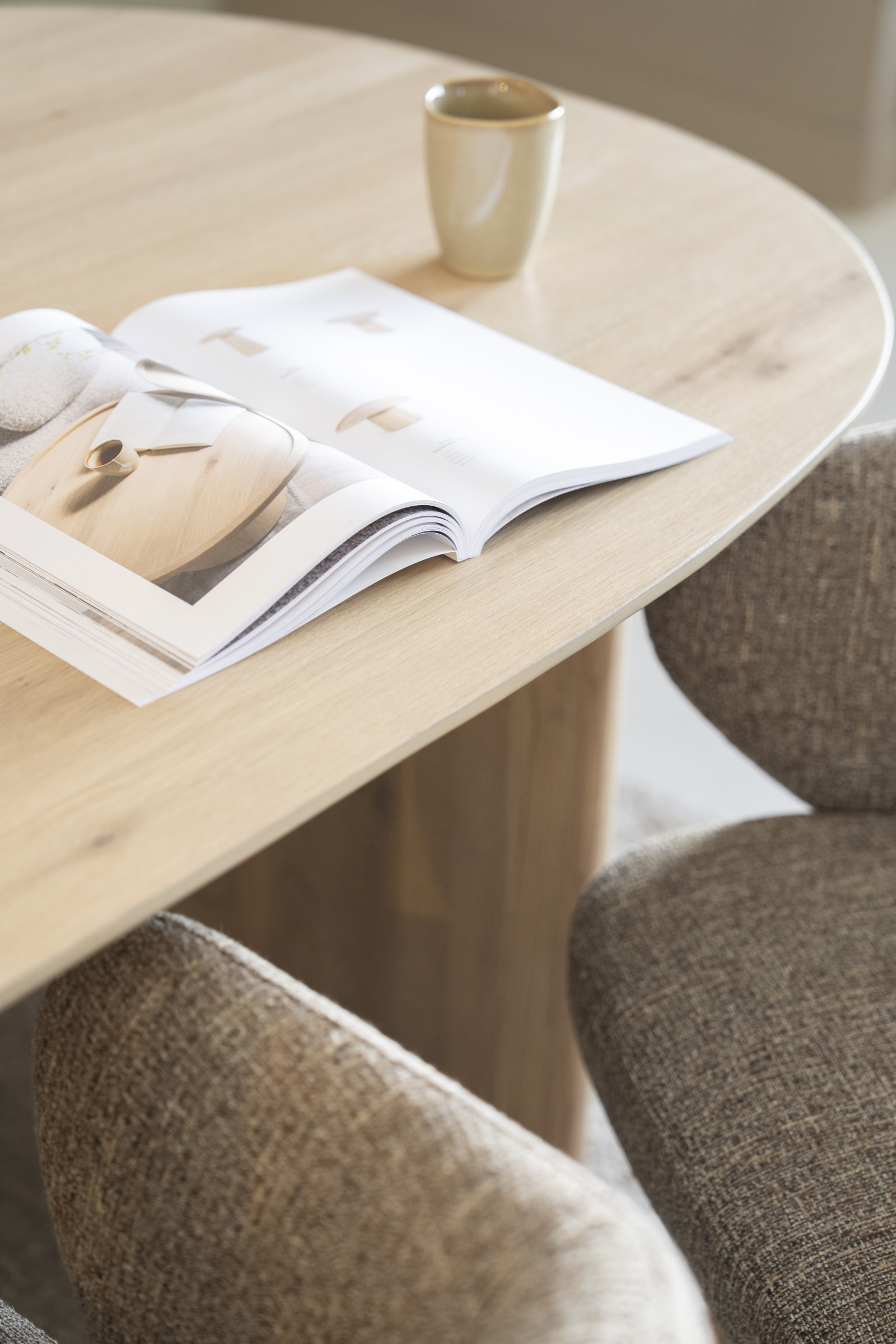 Eleonora Eettafel 'Dex' Eiken, 250 x 100cm, kleur Naturel